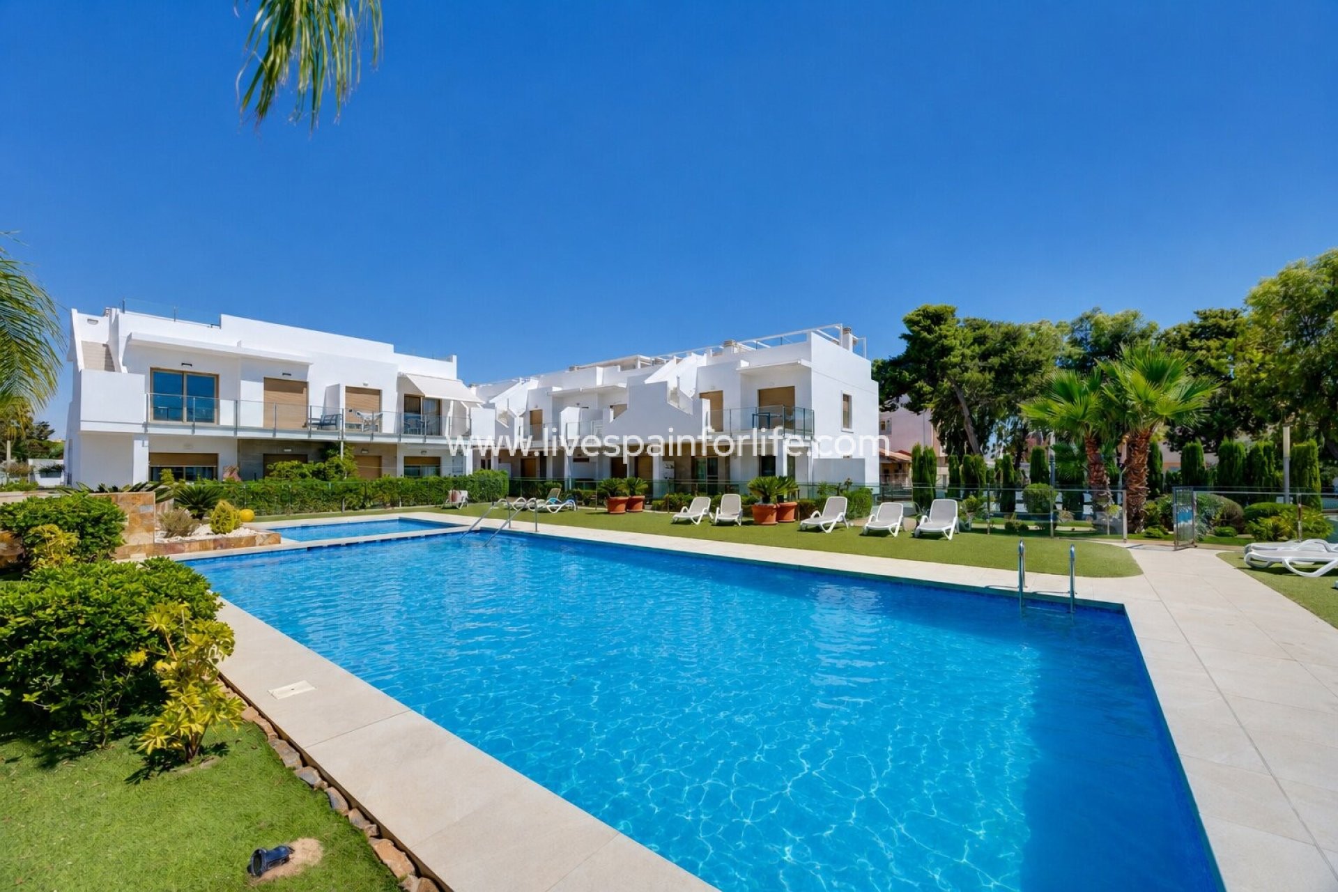 Resale - Apartments -
Pilar de la Horadada - Pilar de La Horadada - Town