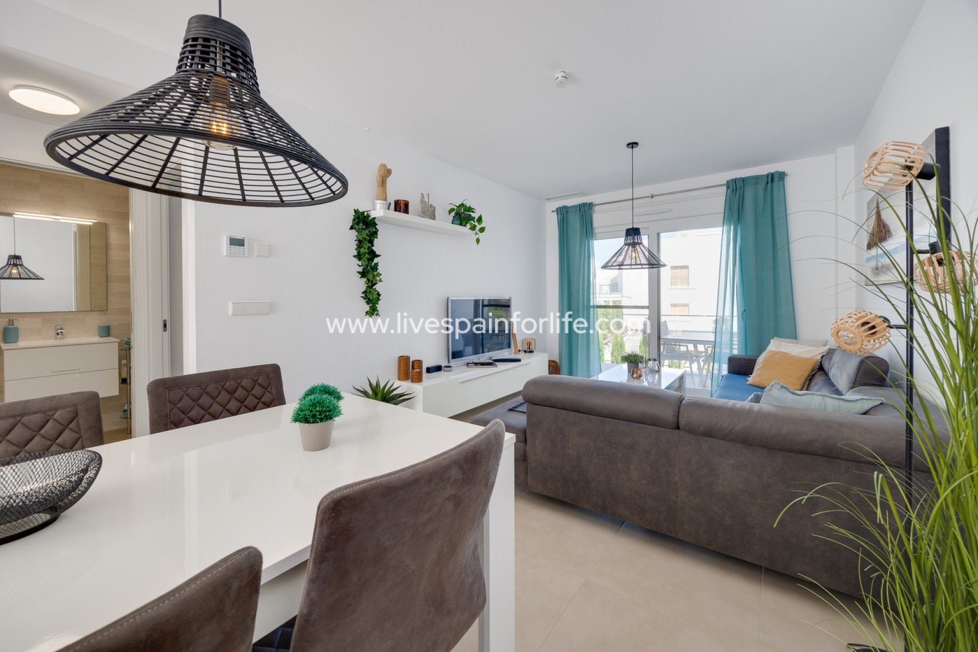 Resale - Apartments -
Pilar de la Horadada - Pilar de La Horadada - Town