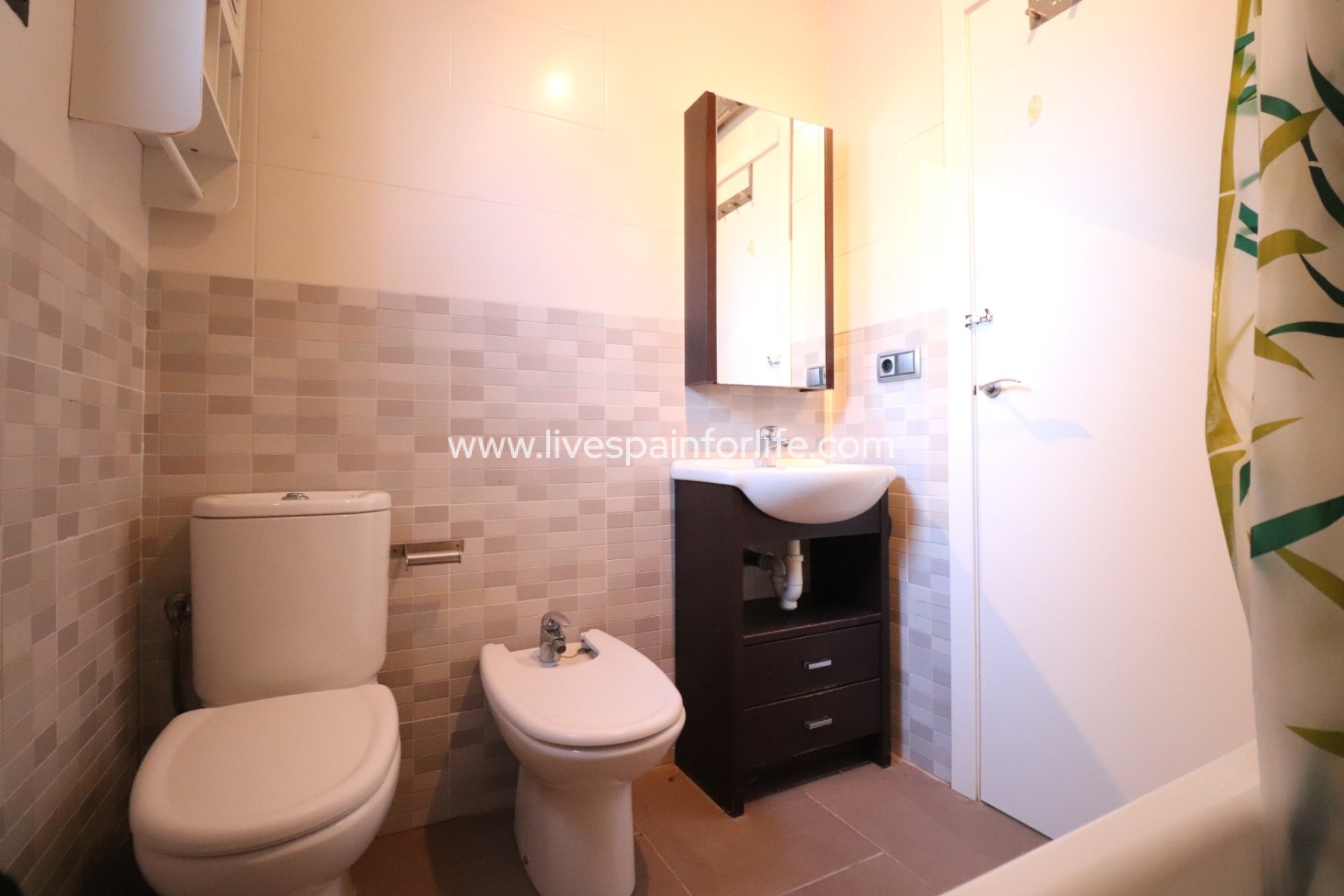 Resale - Apartments -
Pinar de Campoverde - Pinar de Campoverde - Village