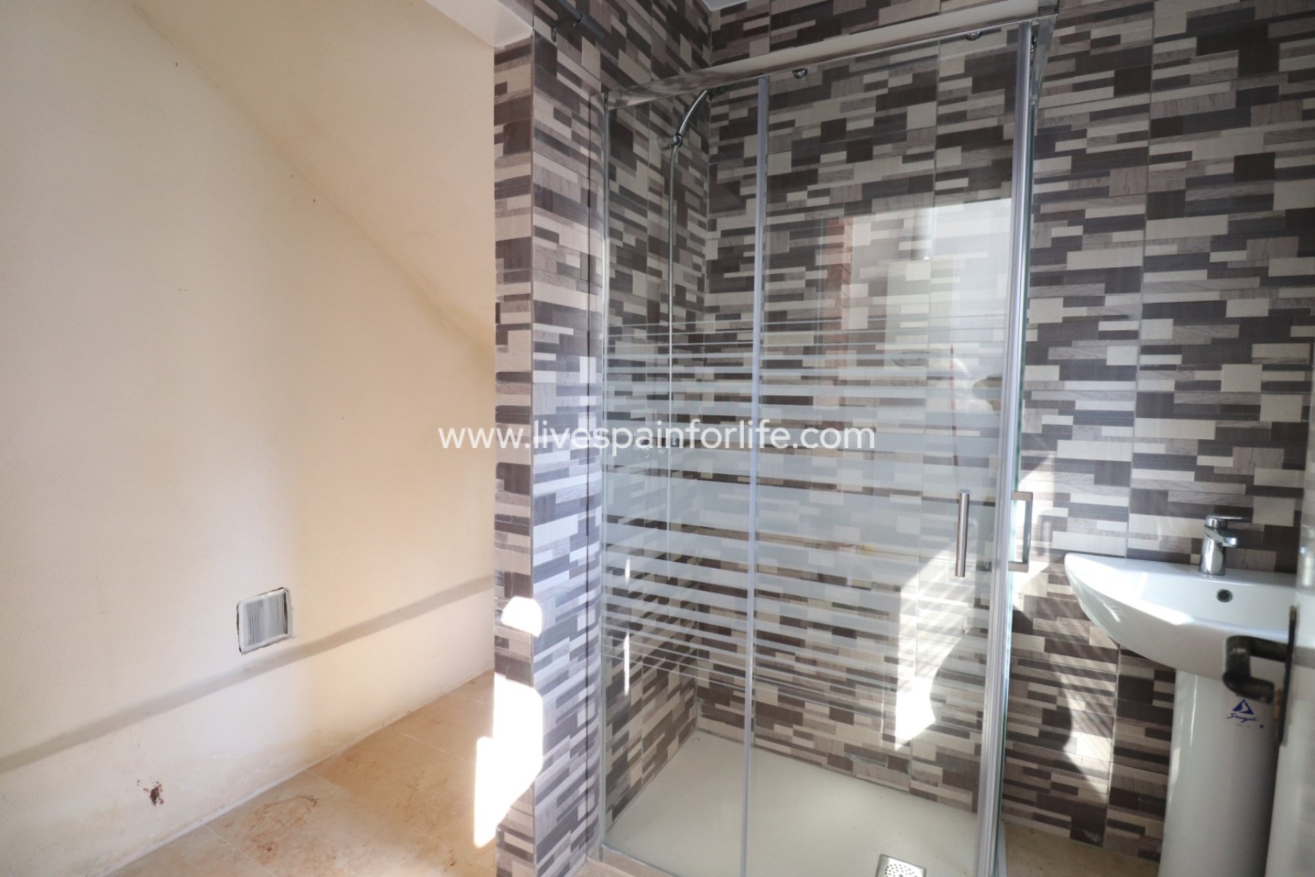Resale - Apartments -
Pinar de Campoverde - Pinar de Campoverde - Village