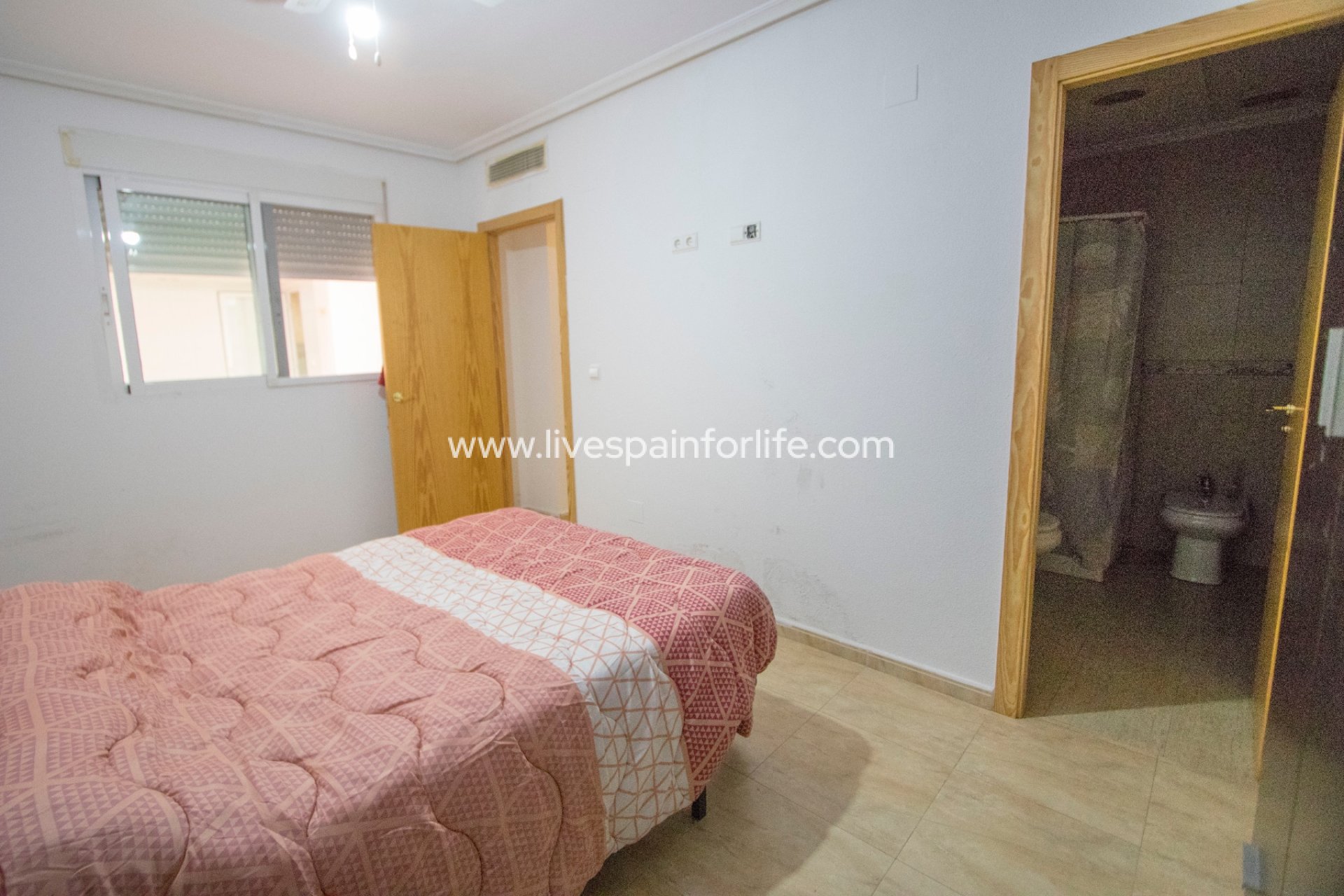 Resale - Apartments -
San Isidro