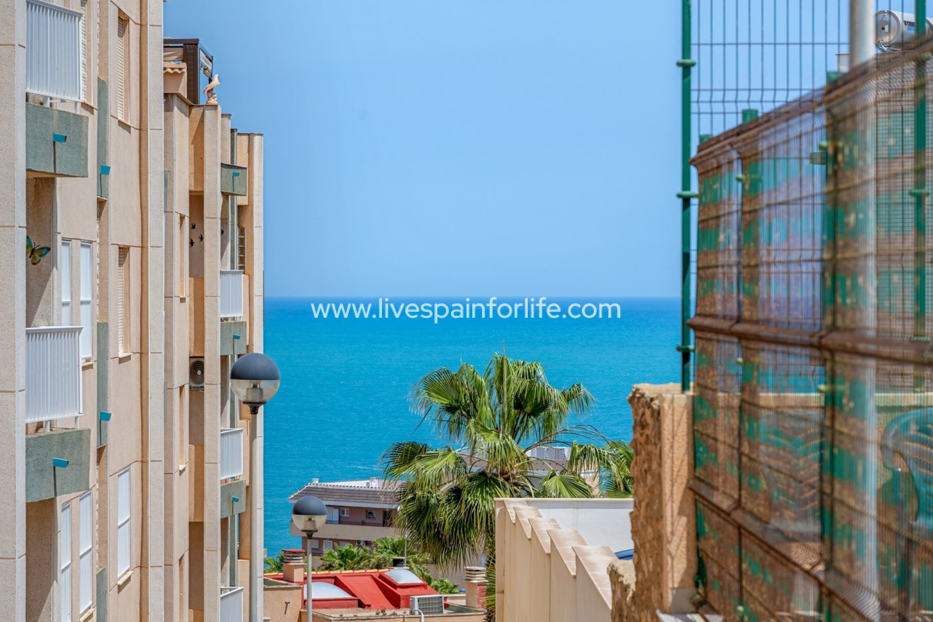 Resale - Apartments -
Torrevieja - La Mata