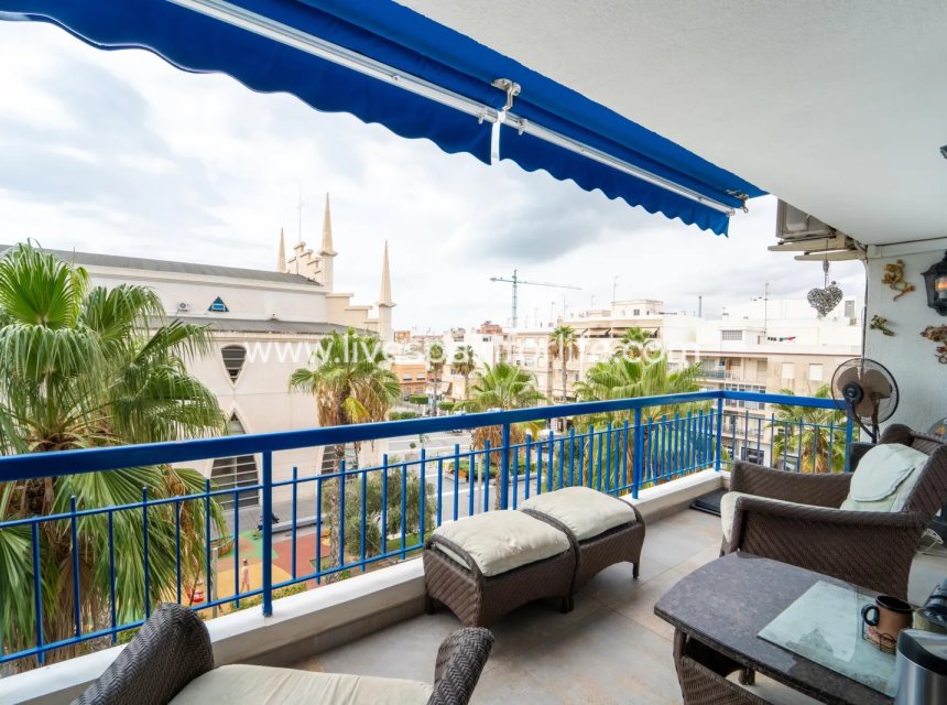 Resale - Apartments -
Torrevieja - Playa Del Cura