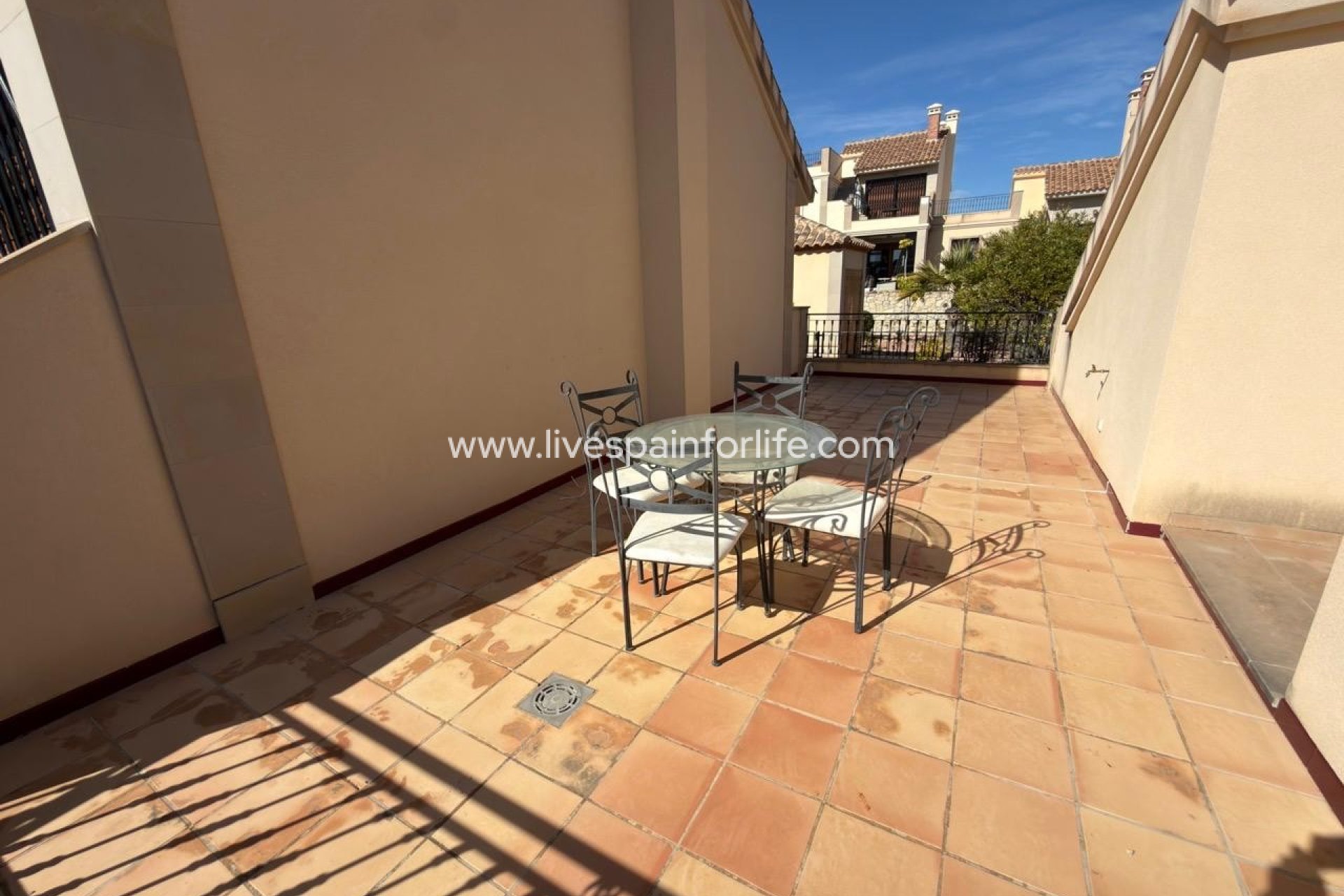 Resale - Bungalow -
Algorfa - La Finca Golf Resort