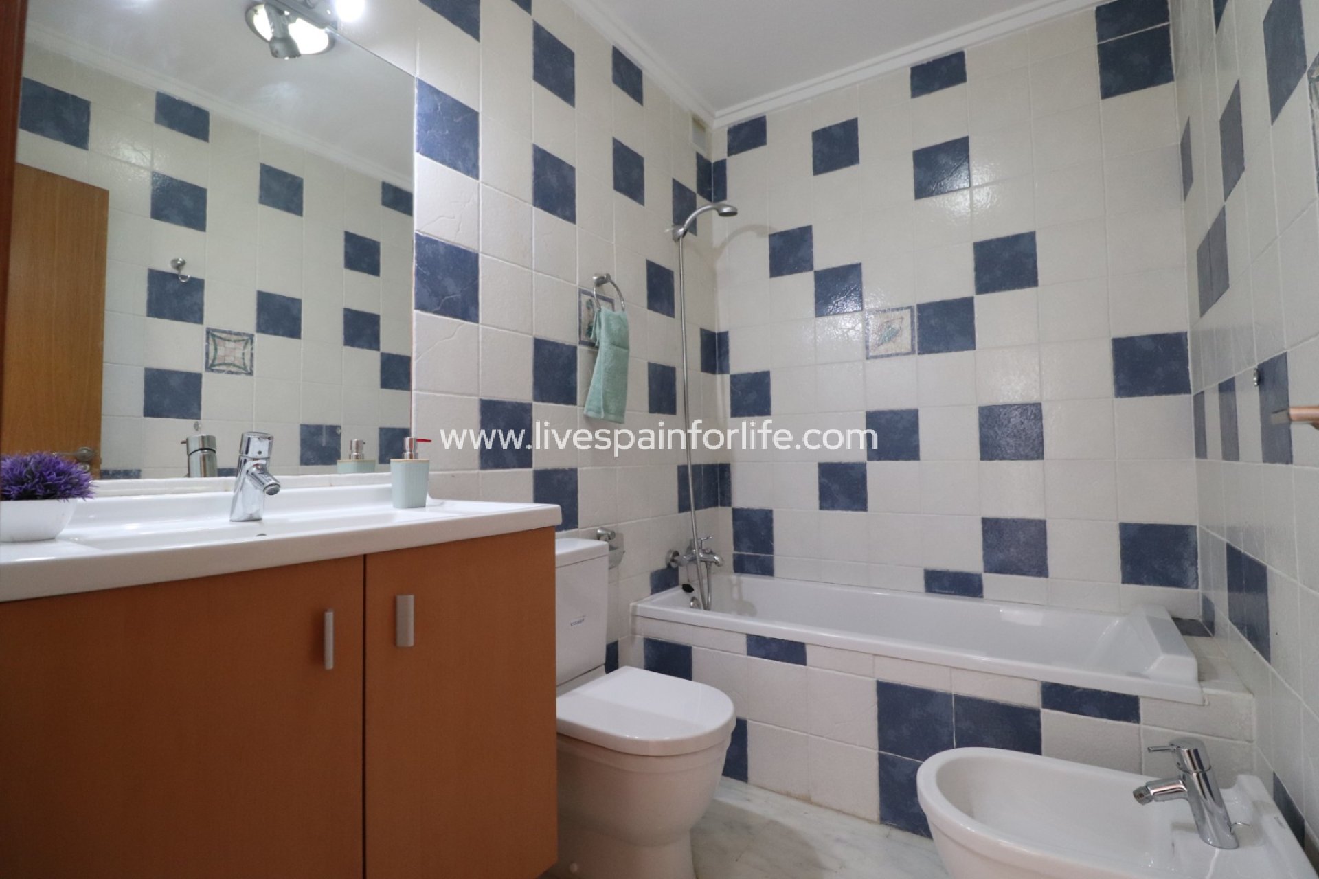 Resale - Bungalow -
Algorfa - La Finca Golf