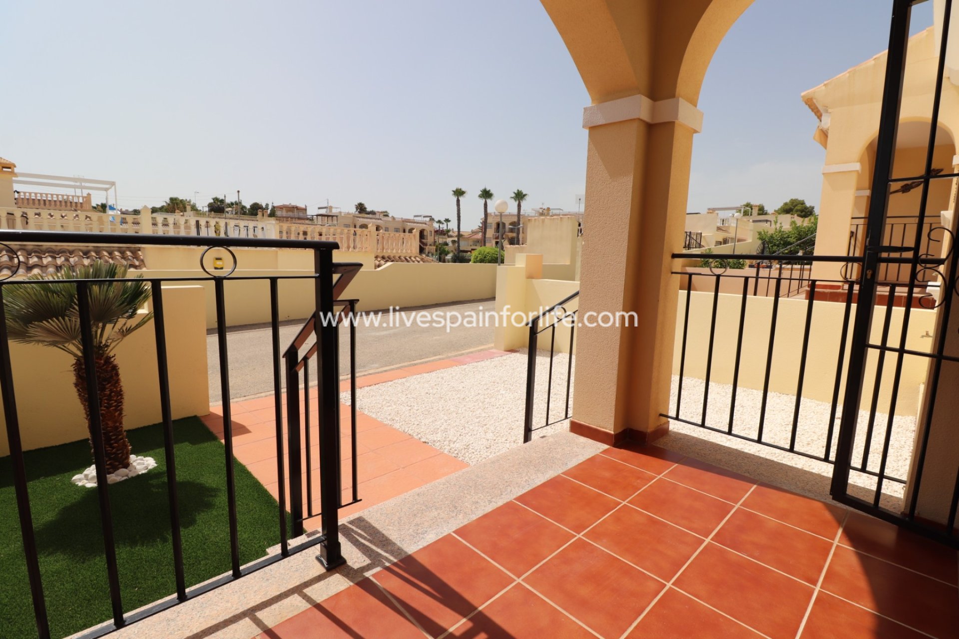 Resale - Bungalow -
Algorfa - Montemar