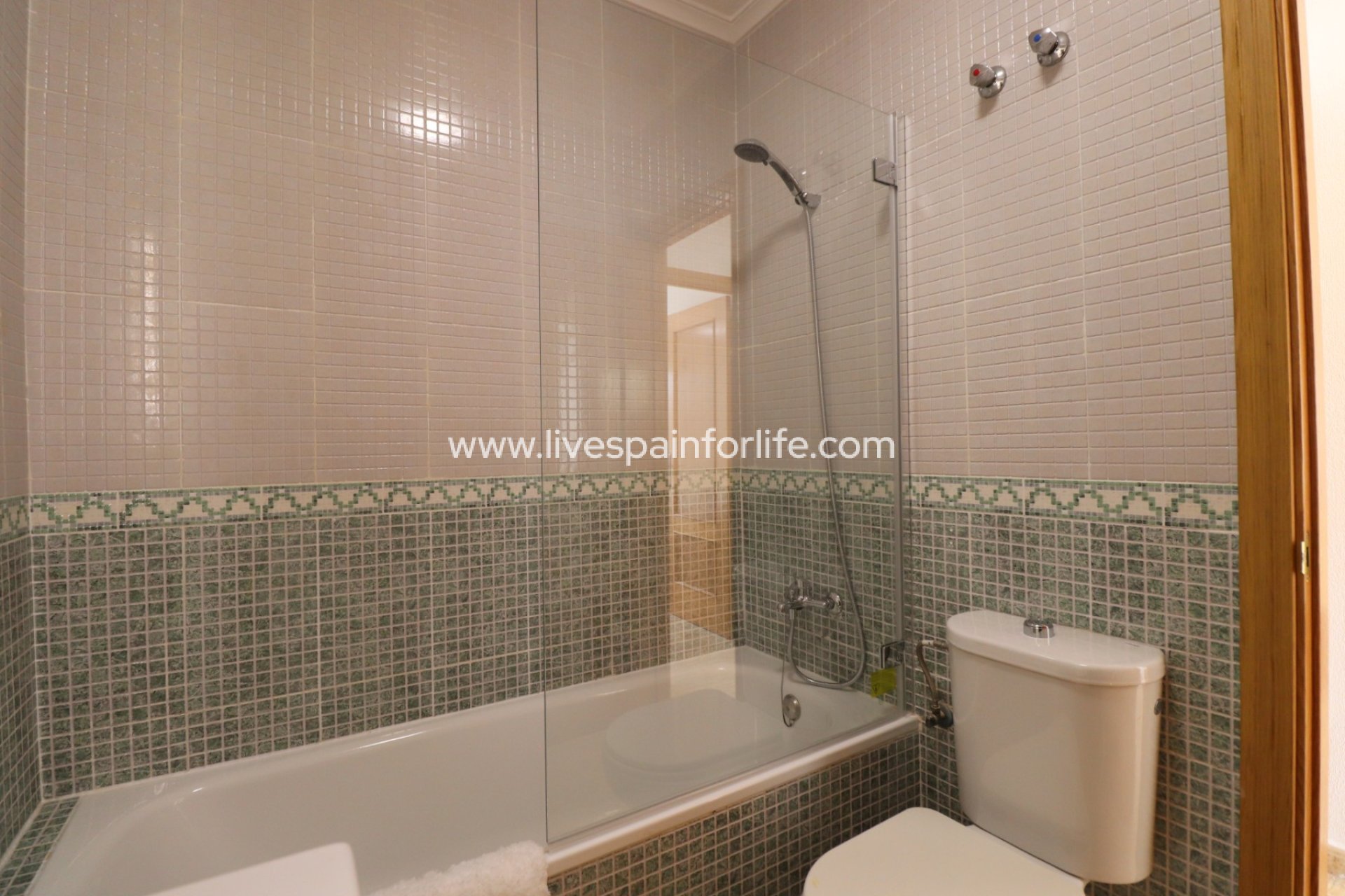 Resale - Bungalow -
Algorfa - Montemar