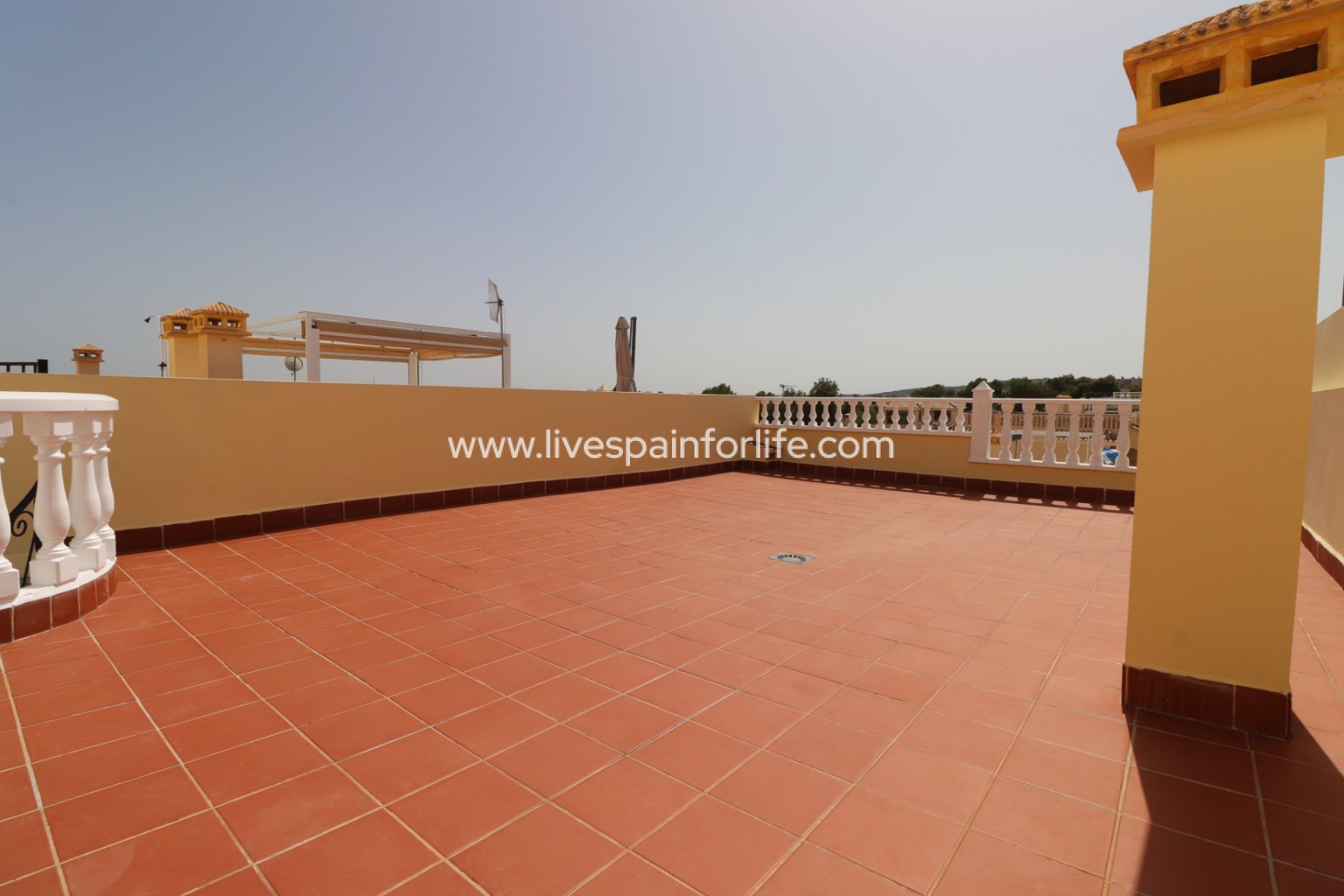 Resale - Bungalow -
Algorfa - Montemar