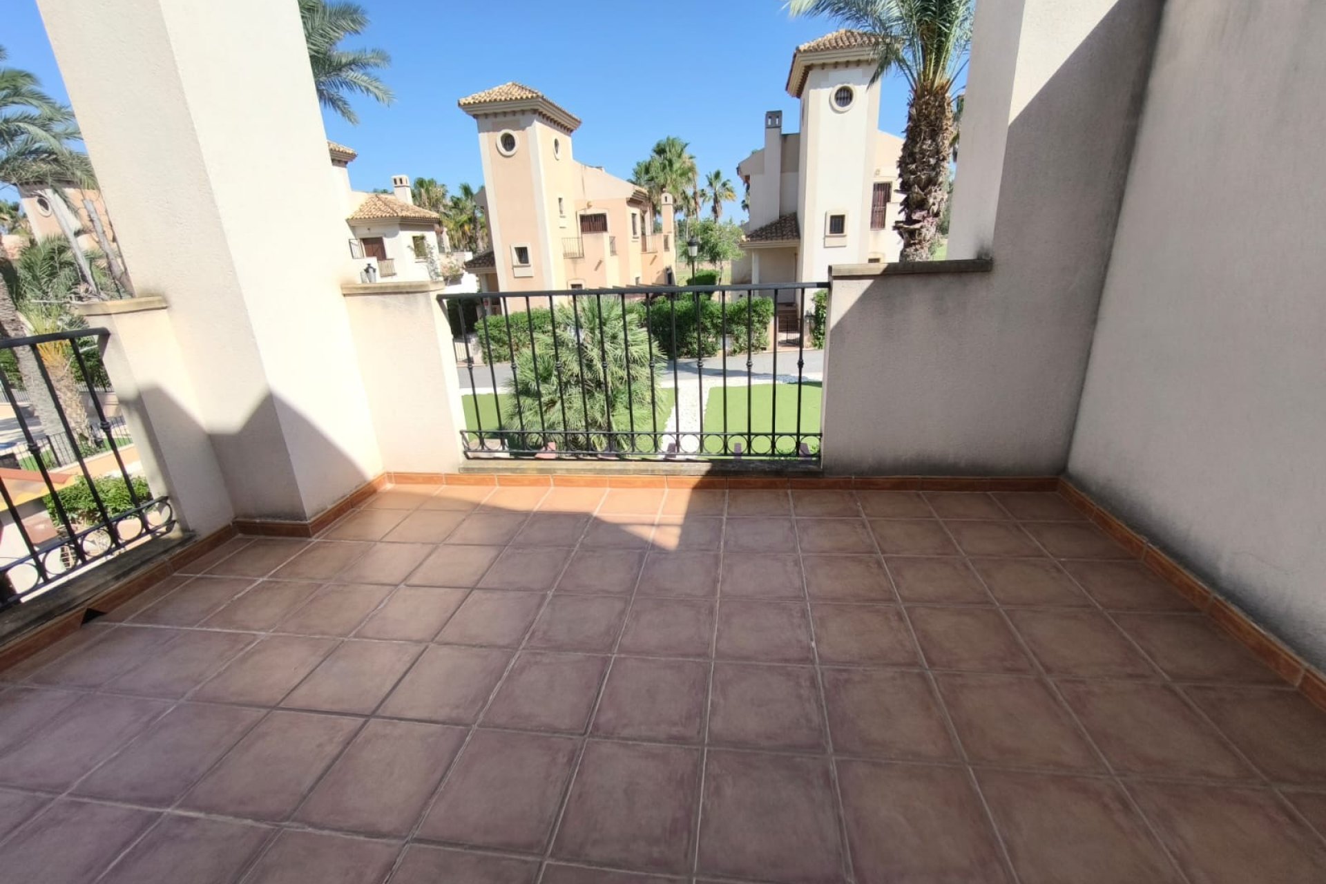 Resale - Bungalow -
Algorfa