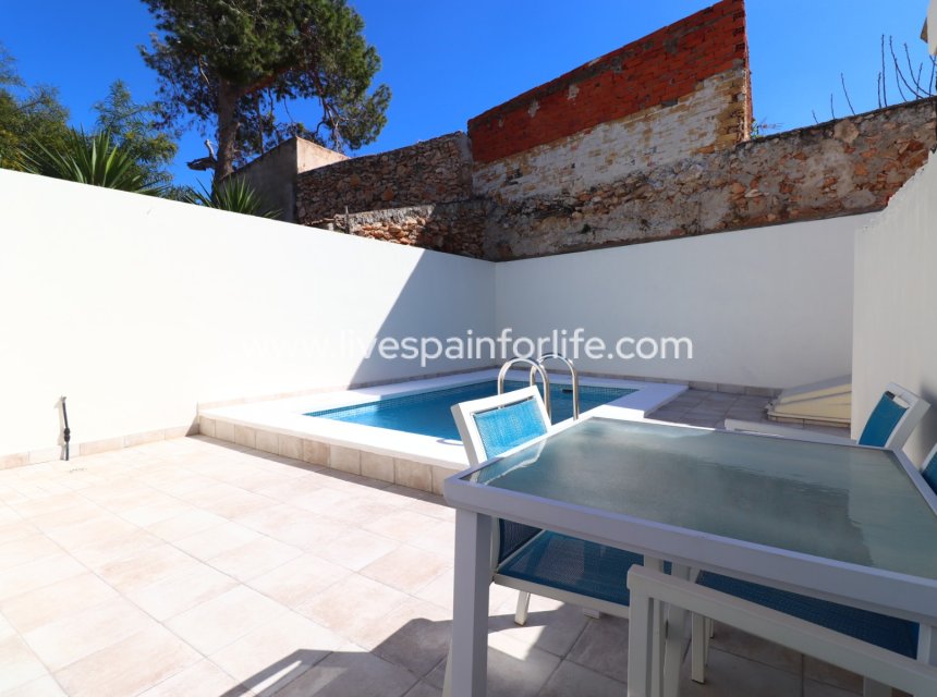 Resale - Bungalow -
Benijofar - Benijofar - Village