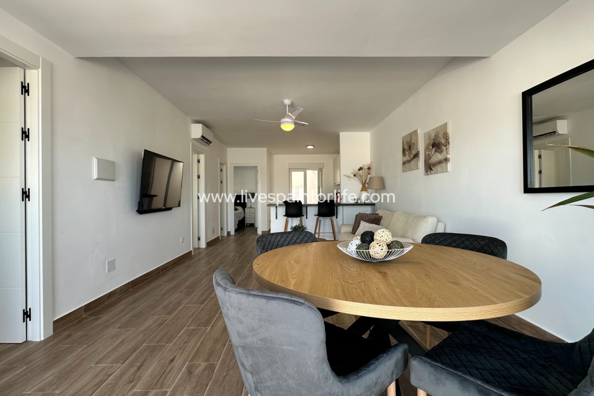 Resale - Bungalow -
Ciudad Quesada - Altos de Quesada