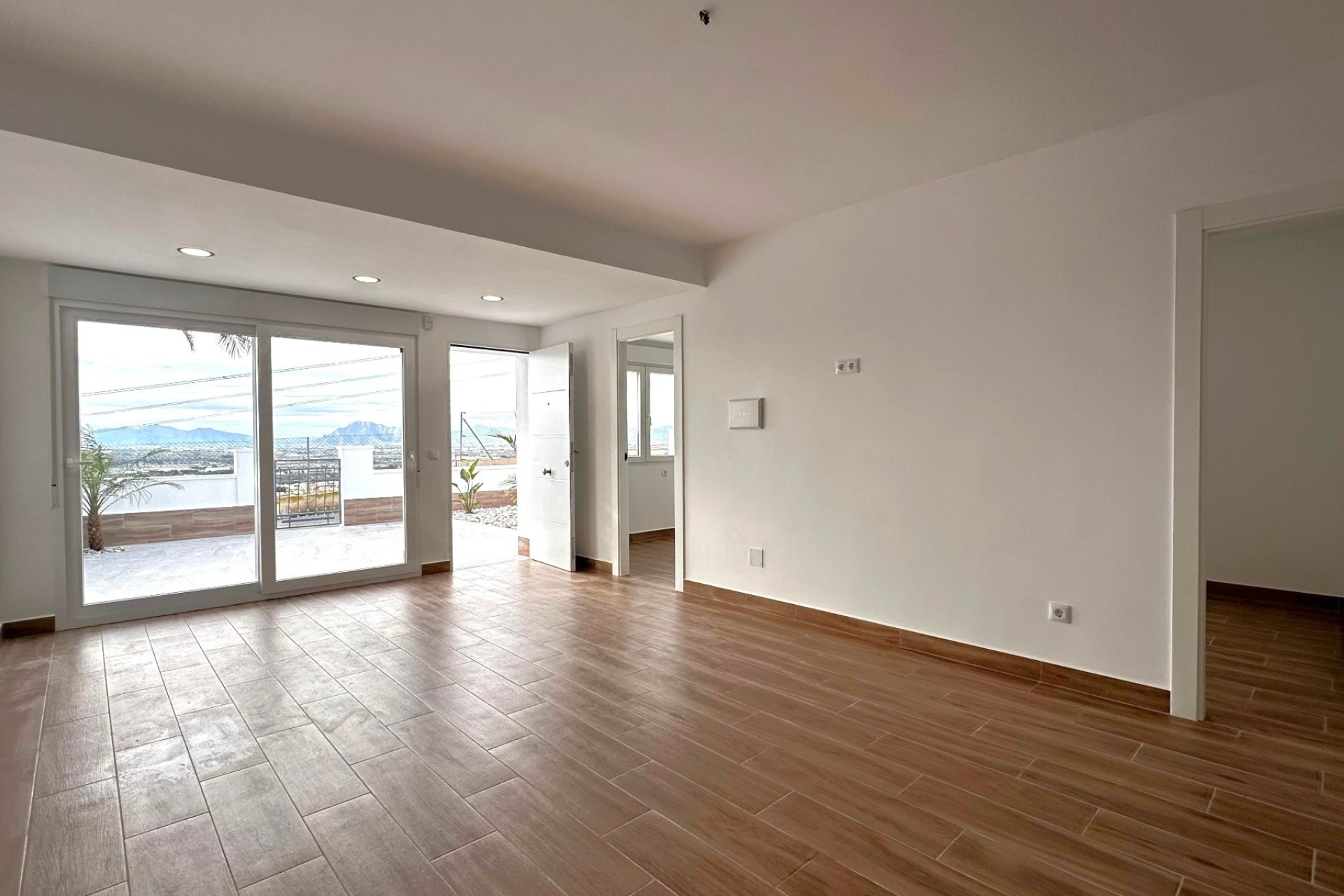 Resale - Bungalow -
Ciudad Quesada - Ciudad Quesada - Town