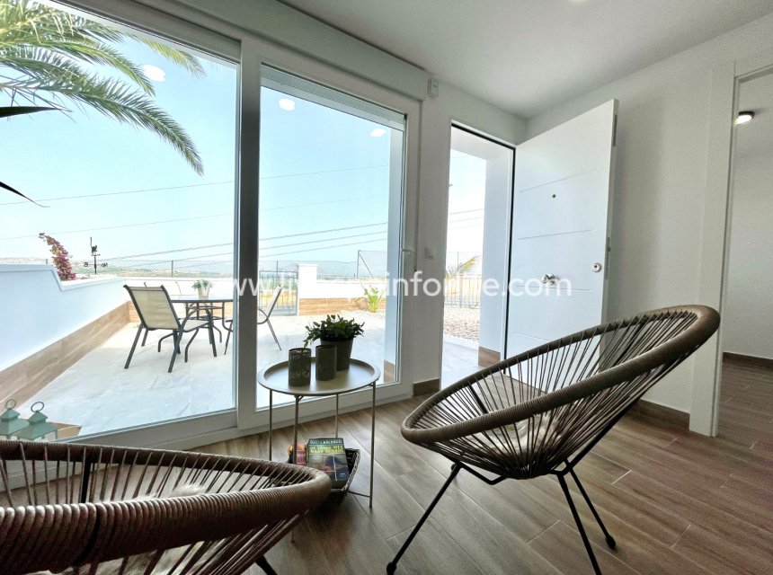Resale - Bungalow -
Ciudad Quesada - Rojales