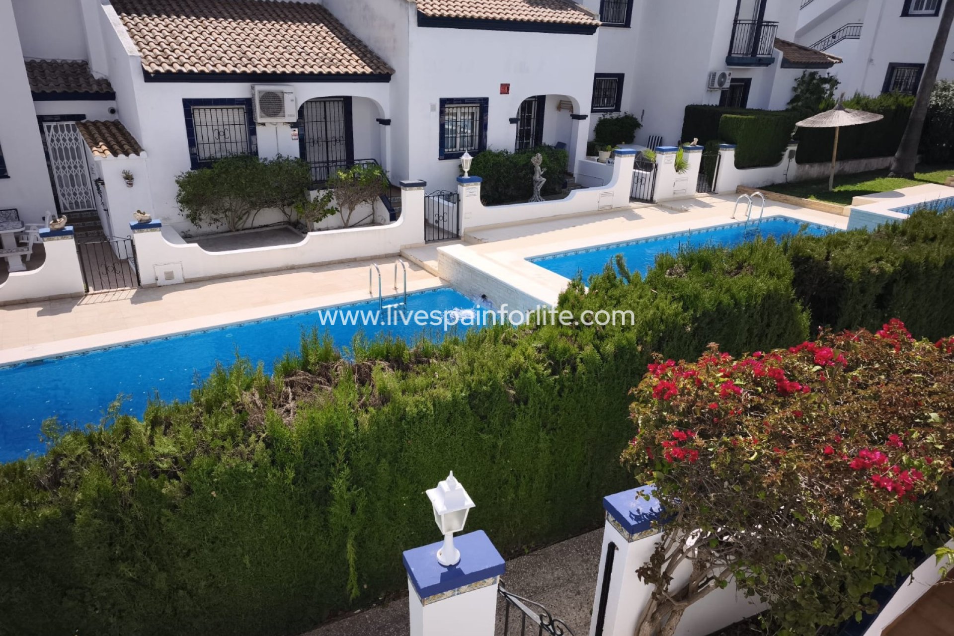 Resale - Bungalow -
Villamartin