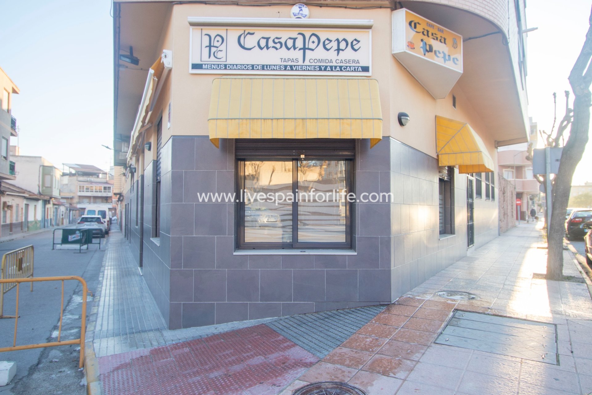 Resale - Commercial -
Albatera