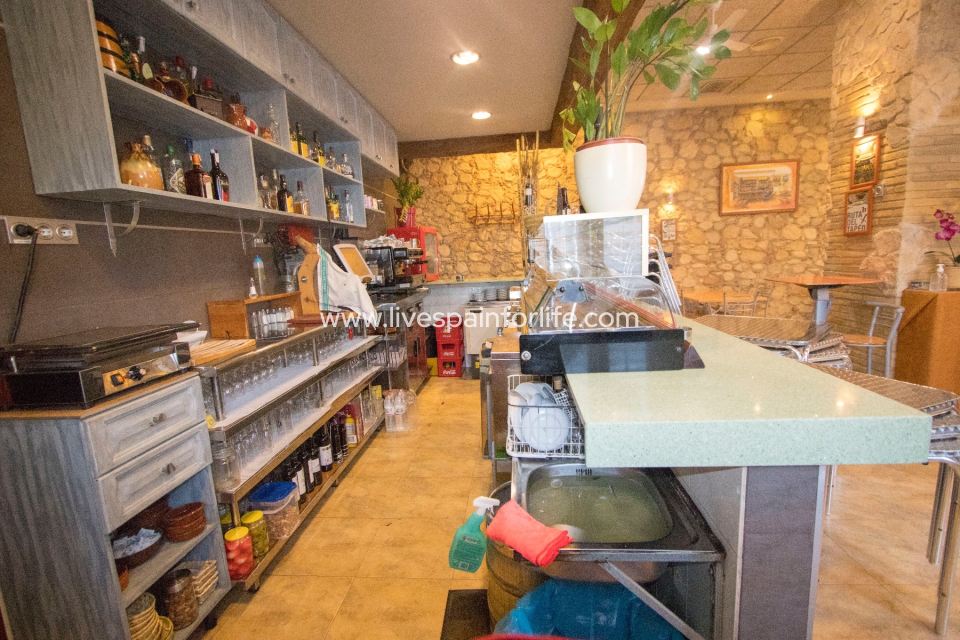 Resale - Commercial -
Albatera