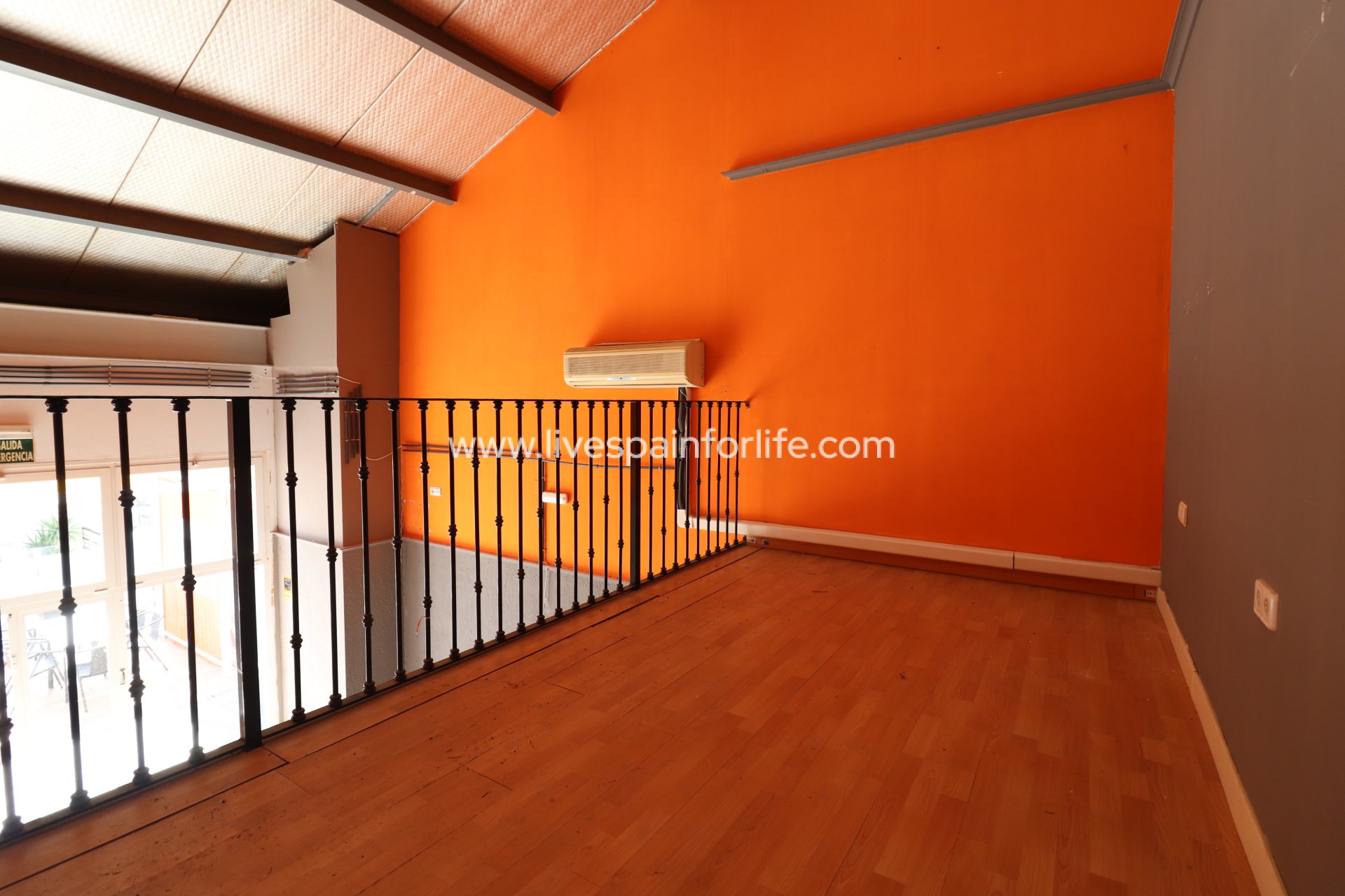 Resale - Commercial -
Algorfa - La Finca Golf Resort