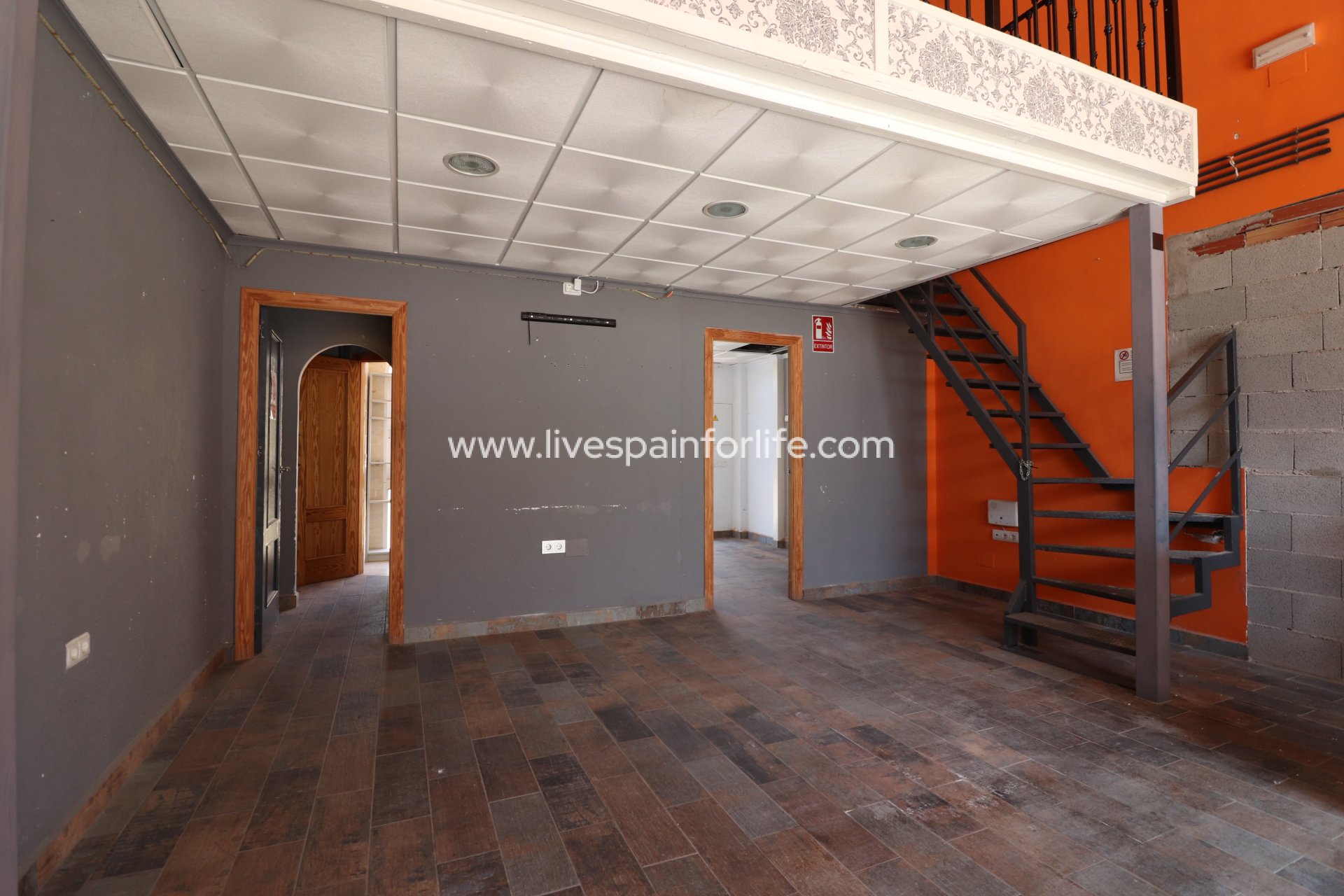 Resale - Commercial -
Algorfa - La Finca Golf Resort