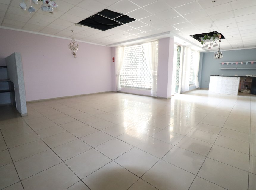 Resale - Commercial -
Benijofar - Benijofar - Village