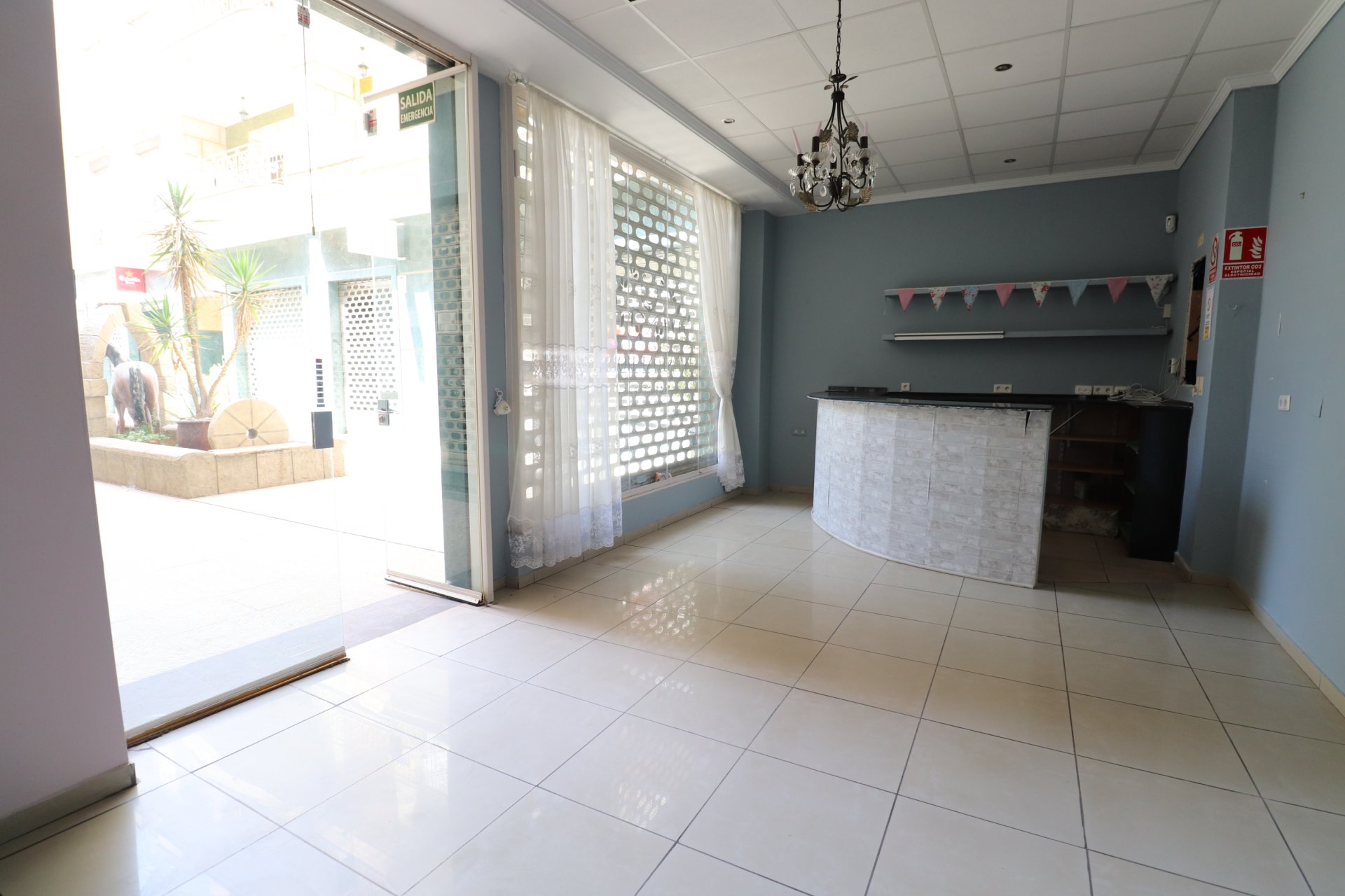 Resale - Commercial -
Benijofar - Benijofar - Village