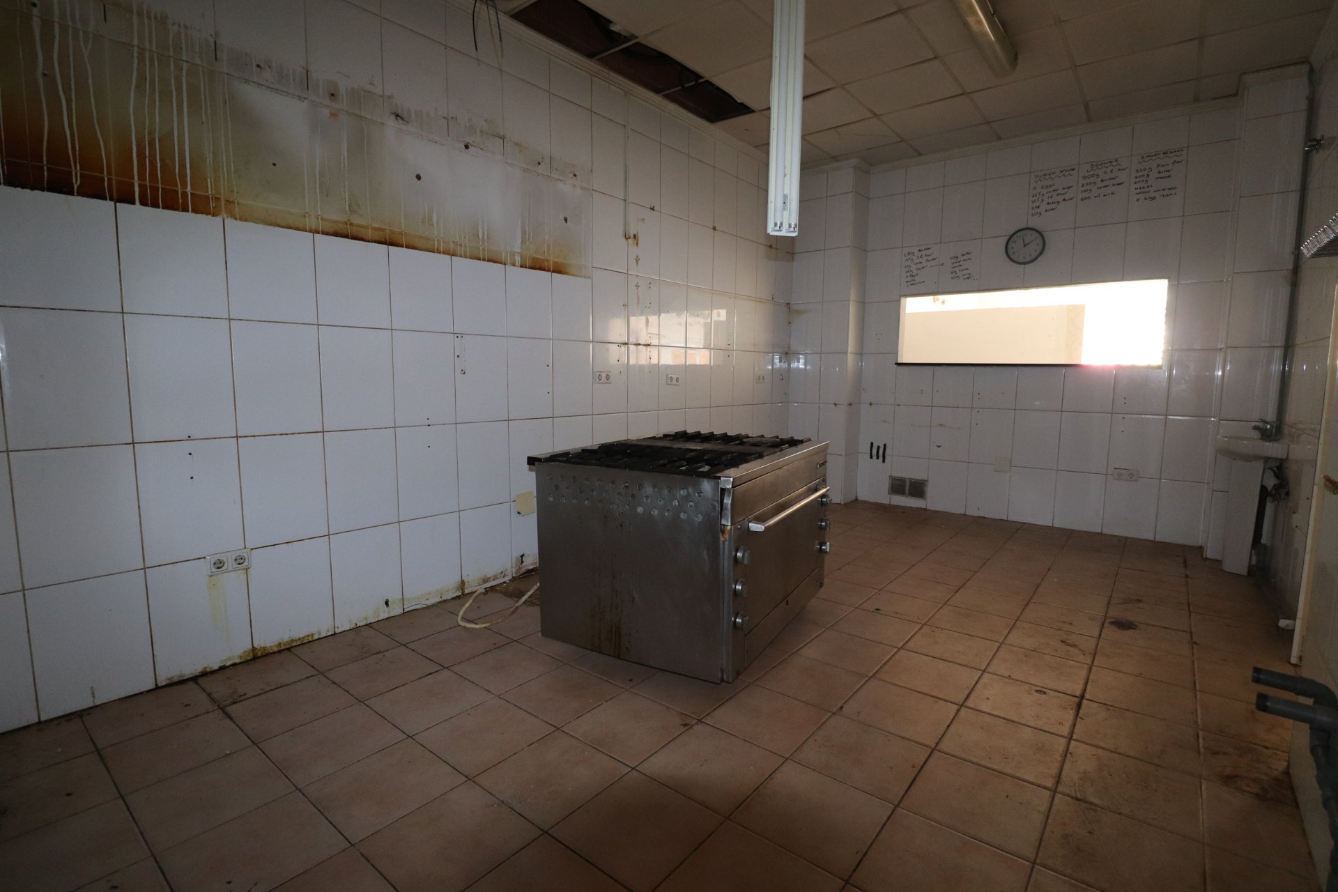 Resale - Commercial -
Benijofar - Benijofar - Village