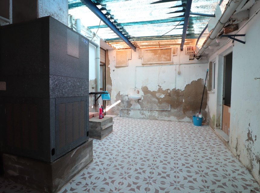 Resale - Commercial -
Benijofar - Benijofar - Village