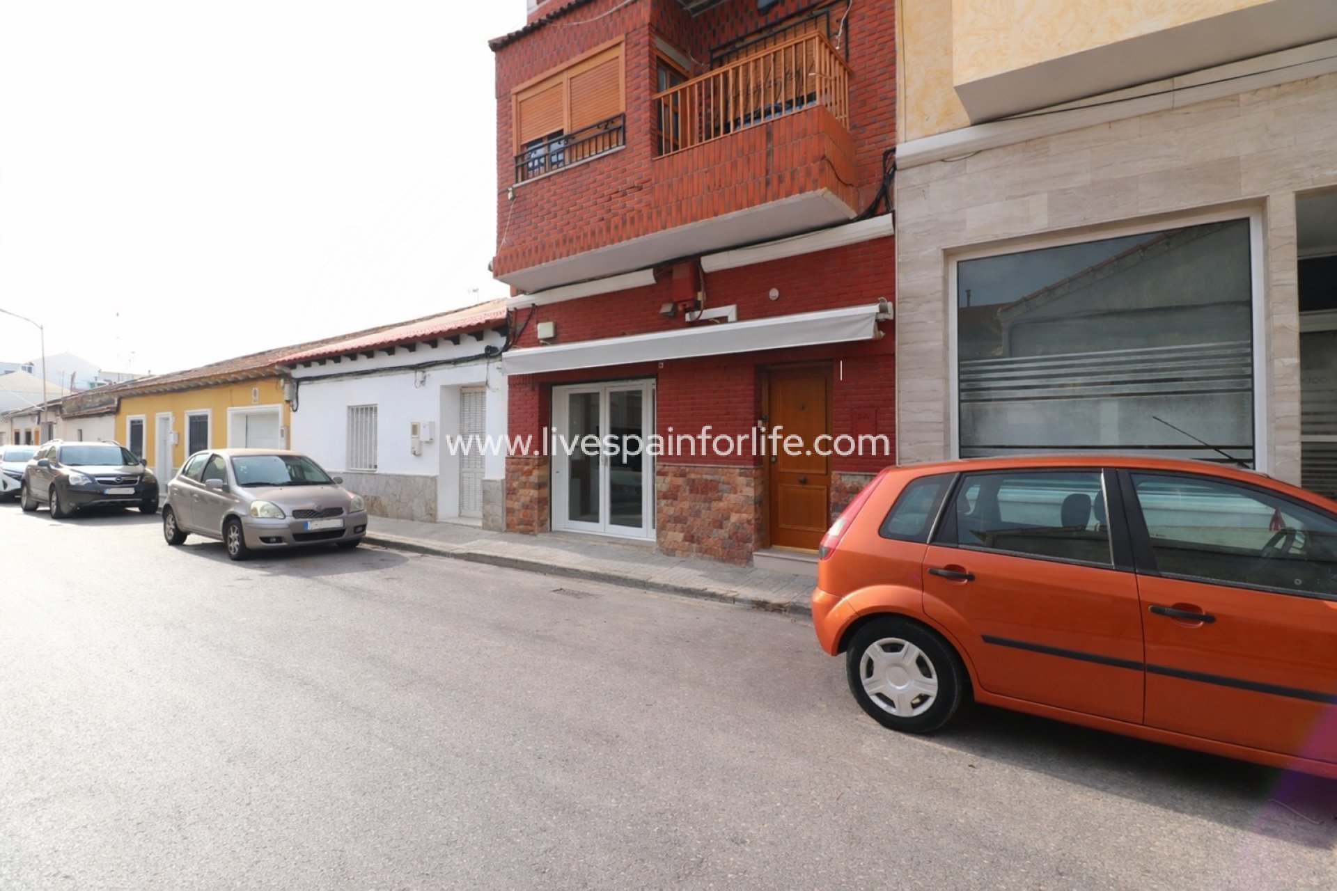 Resale - Commercial -
Benijofar - Benijofar - Village
