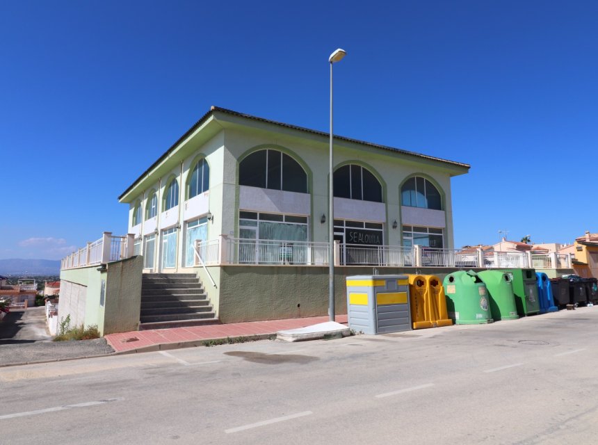Resale - Commercial -
Benimar - Benimar II