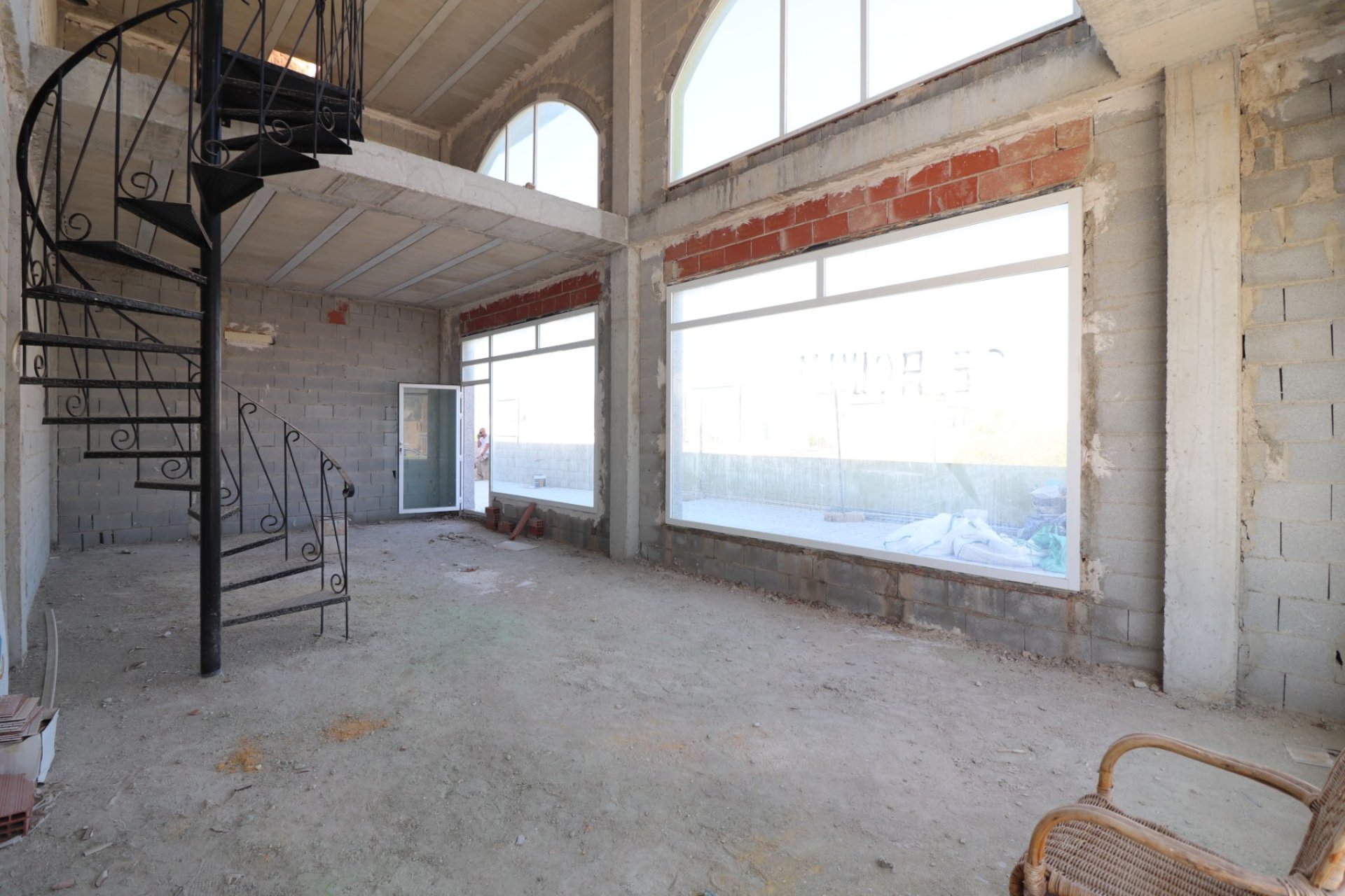 Resale - Commercial -
Benimar - Benimar II