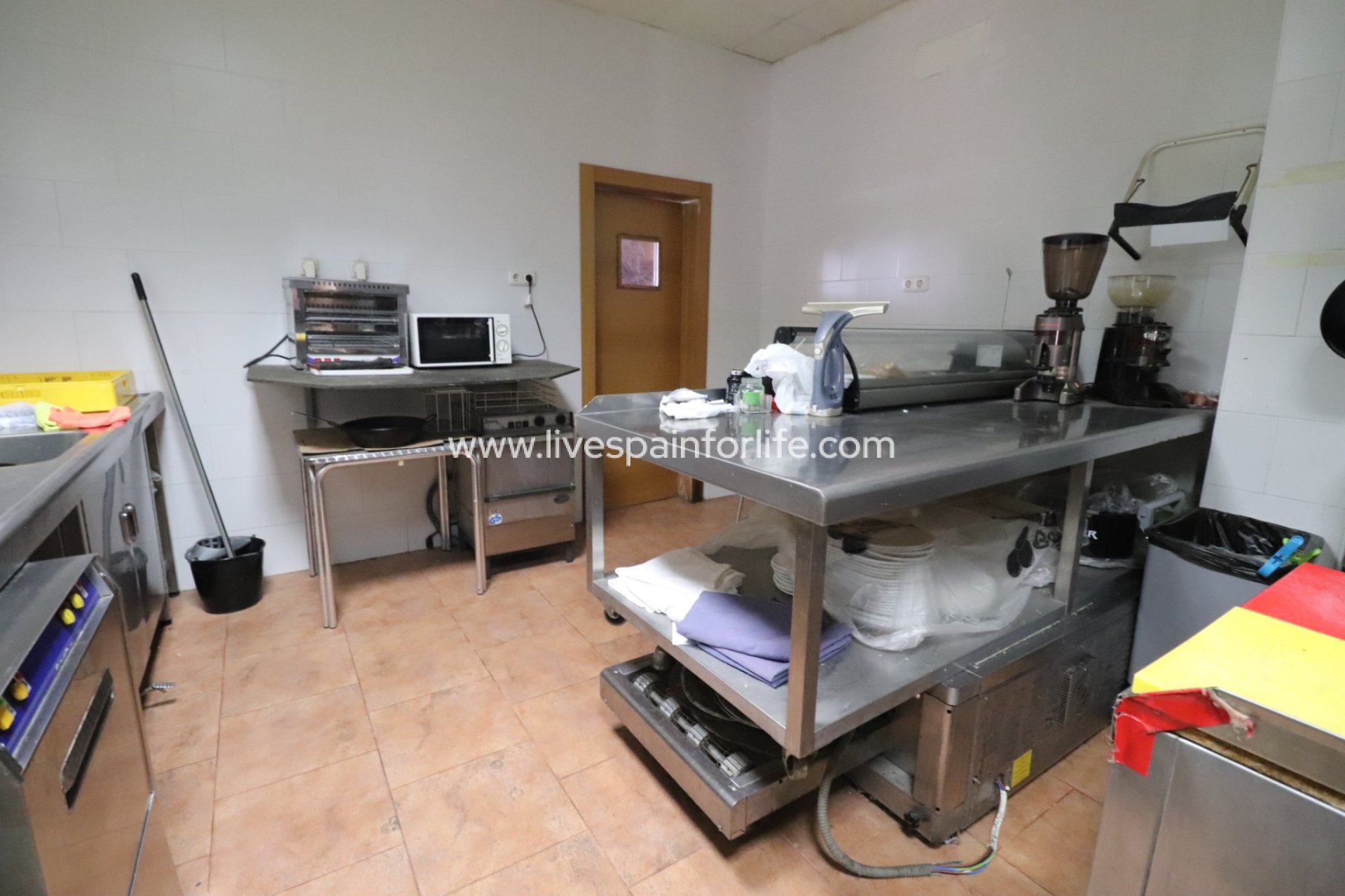 Resale - Commercial -
Ciudad Quesada - Ciudad Quesada - Town