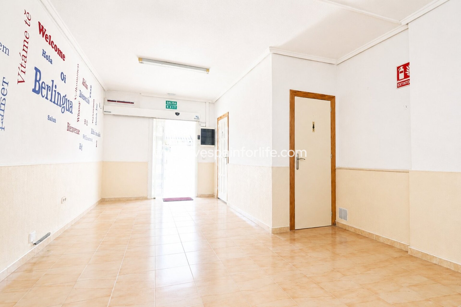 Resale - Commercial -
Ciudad Quesada - Doña Pepa