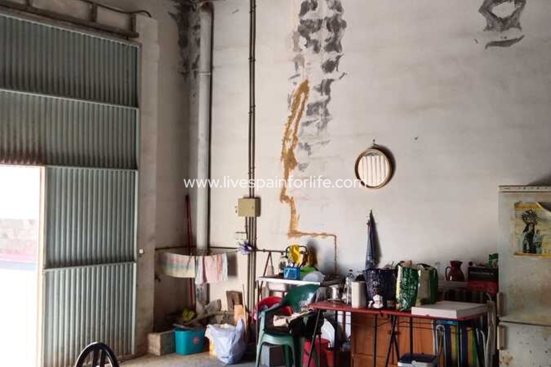 Resale - Commercial -
Daya Vieja