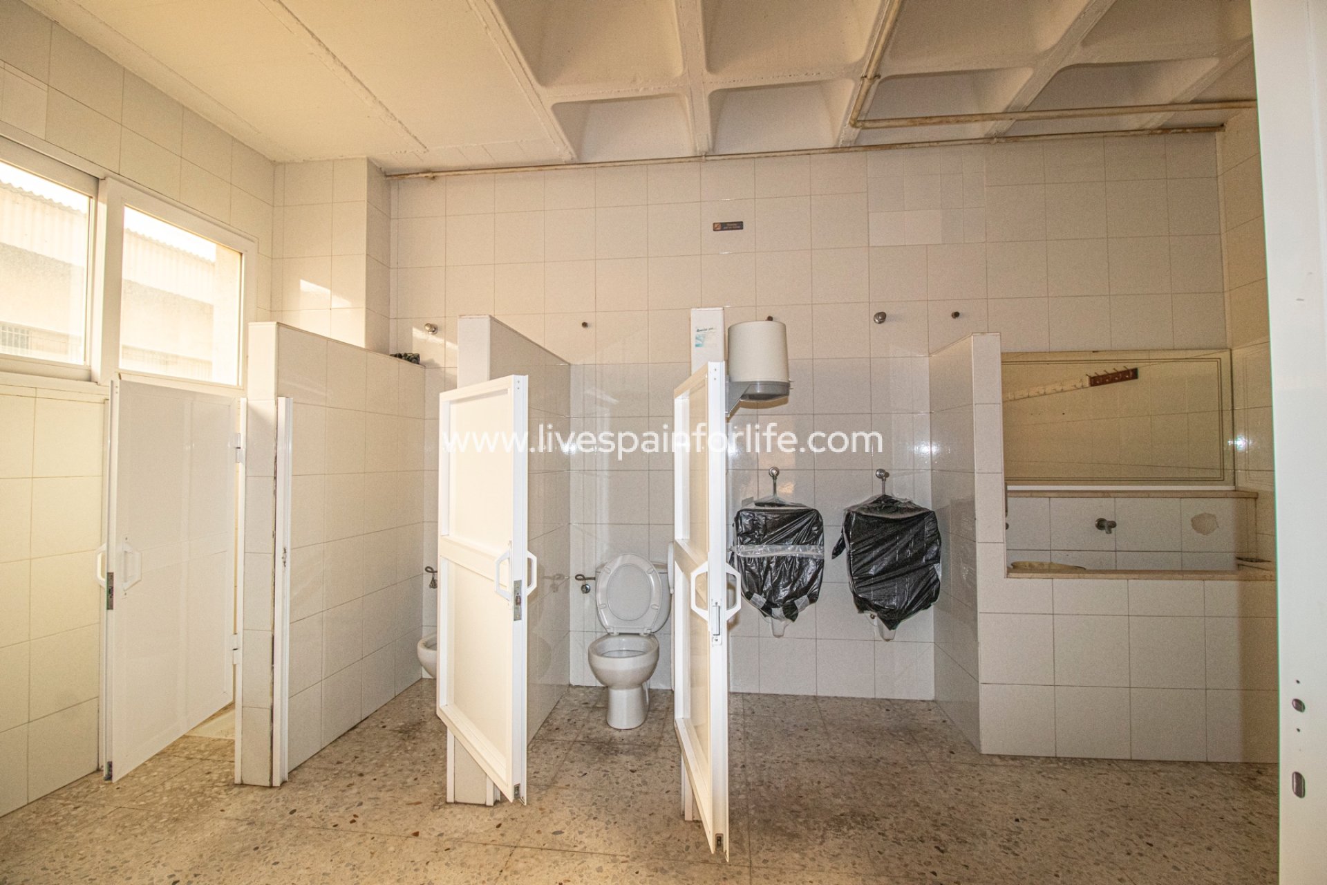 Resale - Commercial -
Elche