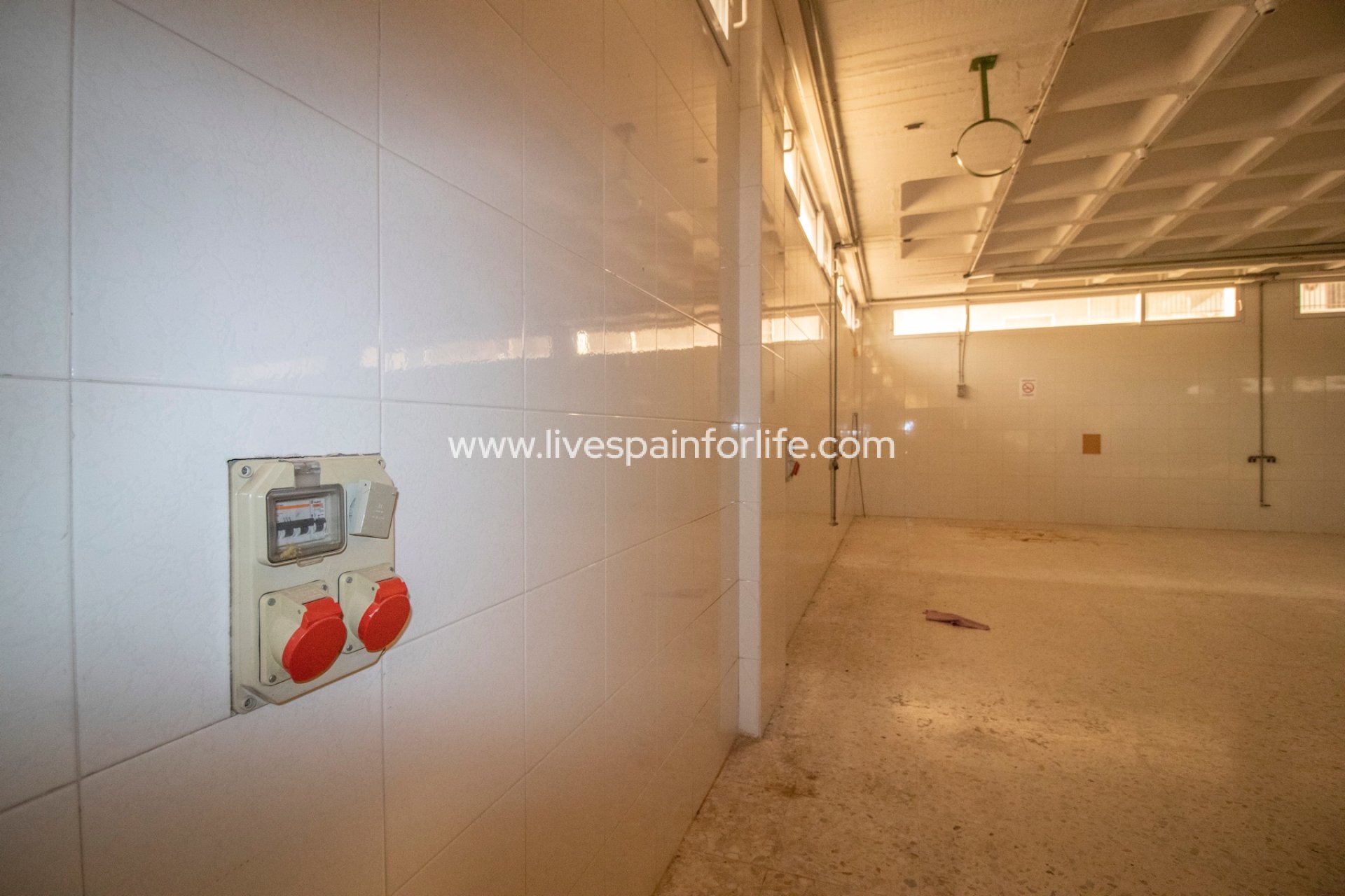 Resale - Commercial -
Elche