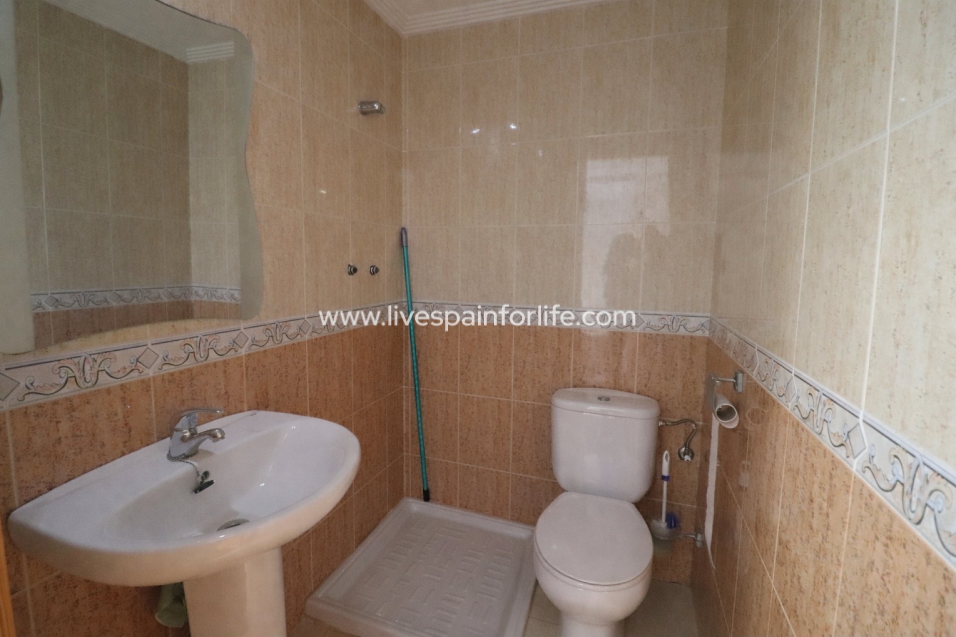 Resale - Commercial -
Formentera del Segura - Formentera - Village