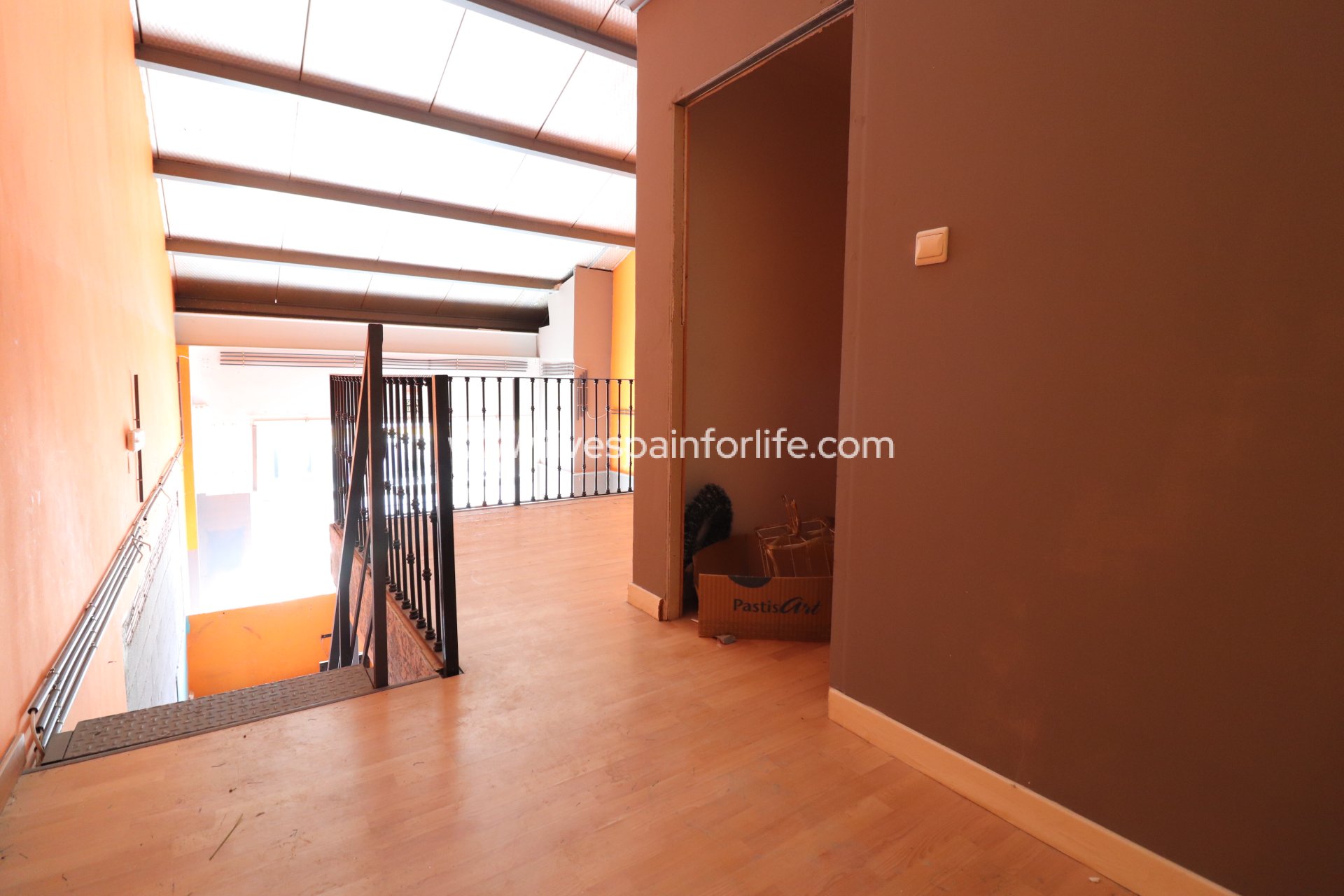 Resale - Commercial (Freehold) -
Algorfa - La Finca Golf Resort