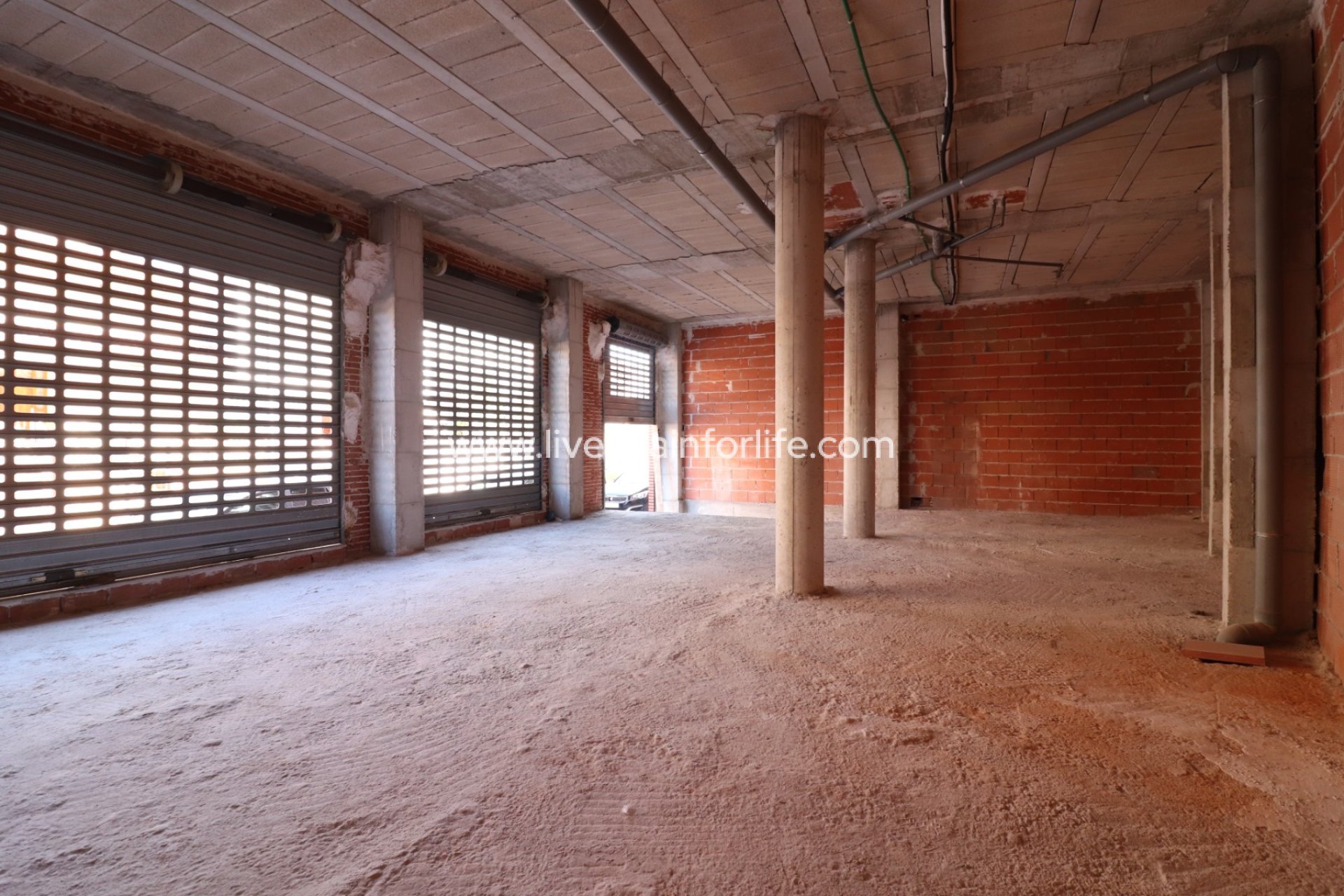 Resale - Commercial (Freehold) -
Rojales - Rojales - Village
