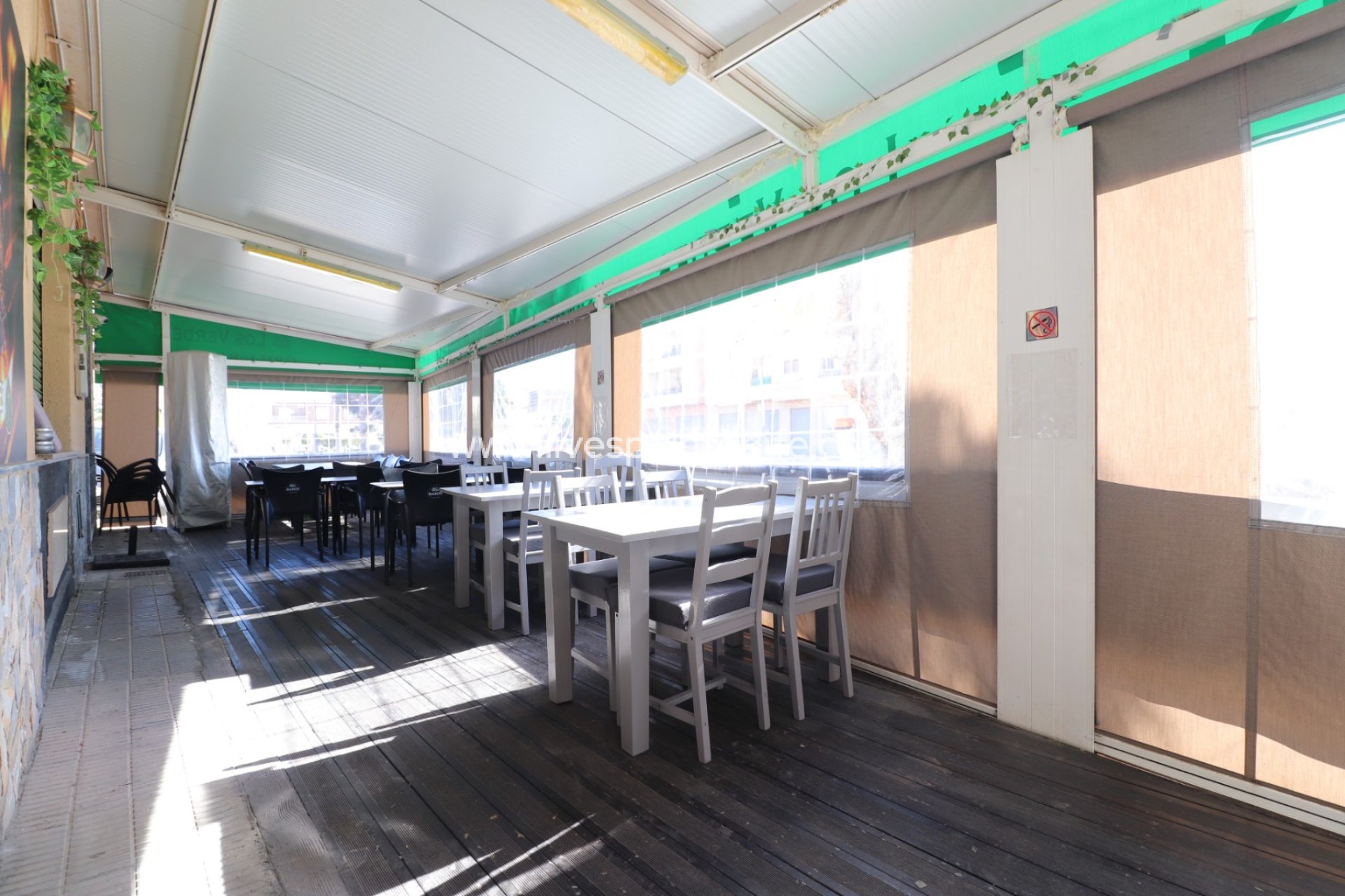 Resale - Commercial (Leasehold) -
Catral - Catral - Town