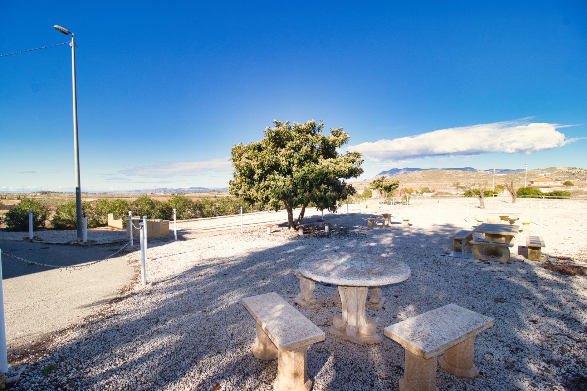 Resale - Country Property -
Abanilla