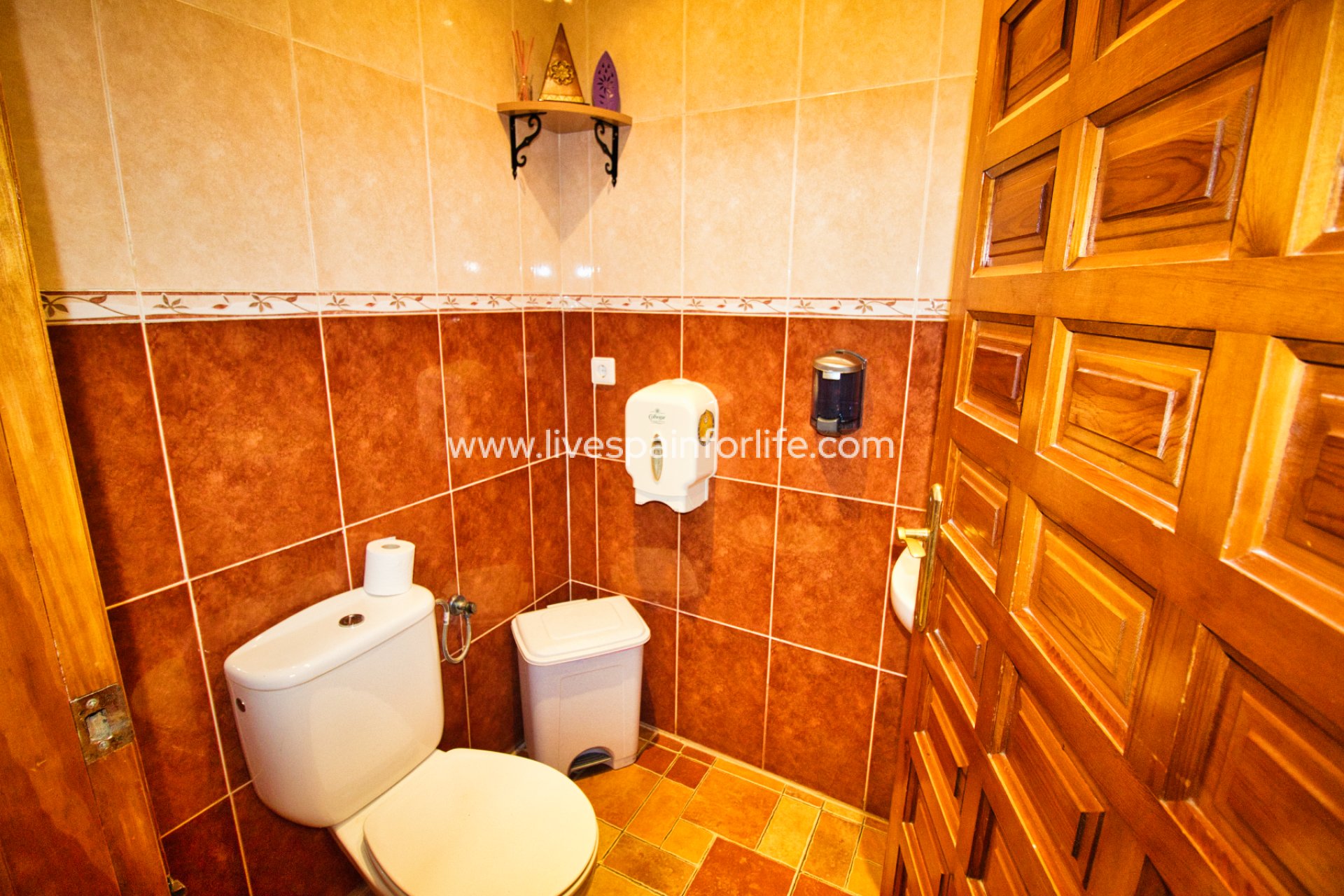 Resale - Country Property -
Abanilla