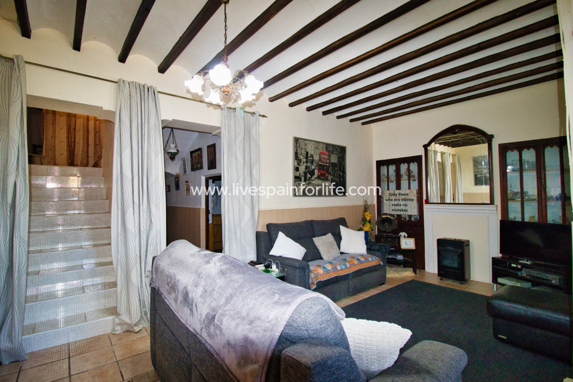Resale - Country Property -
Abanilla