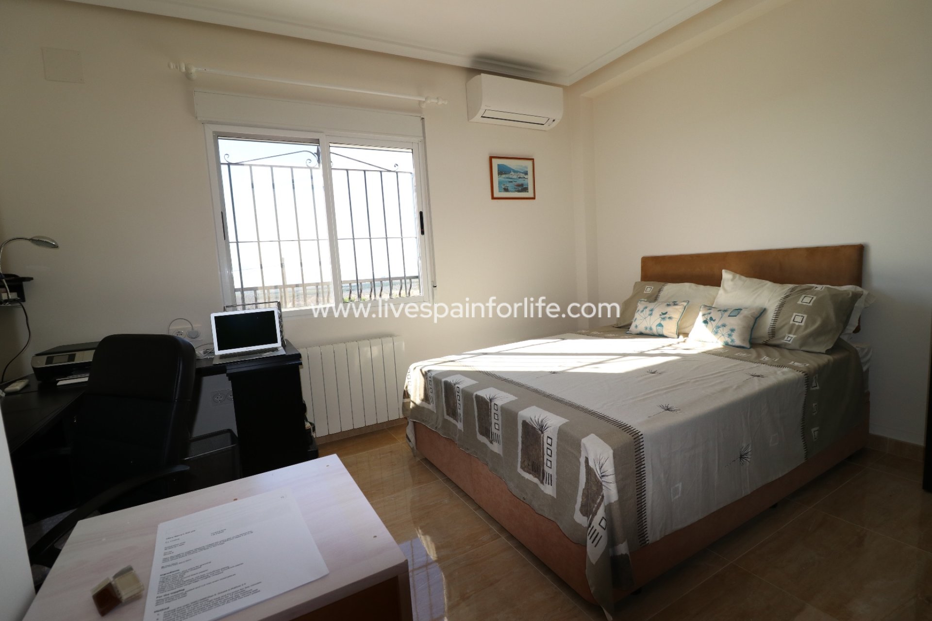 Resale - Country Property -
Albatera