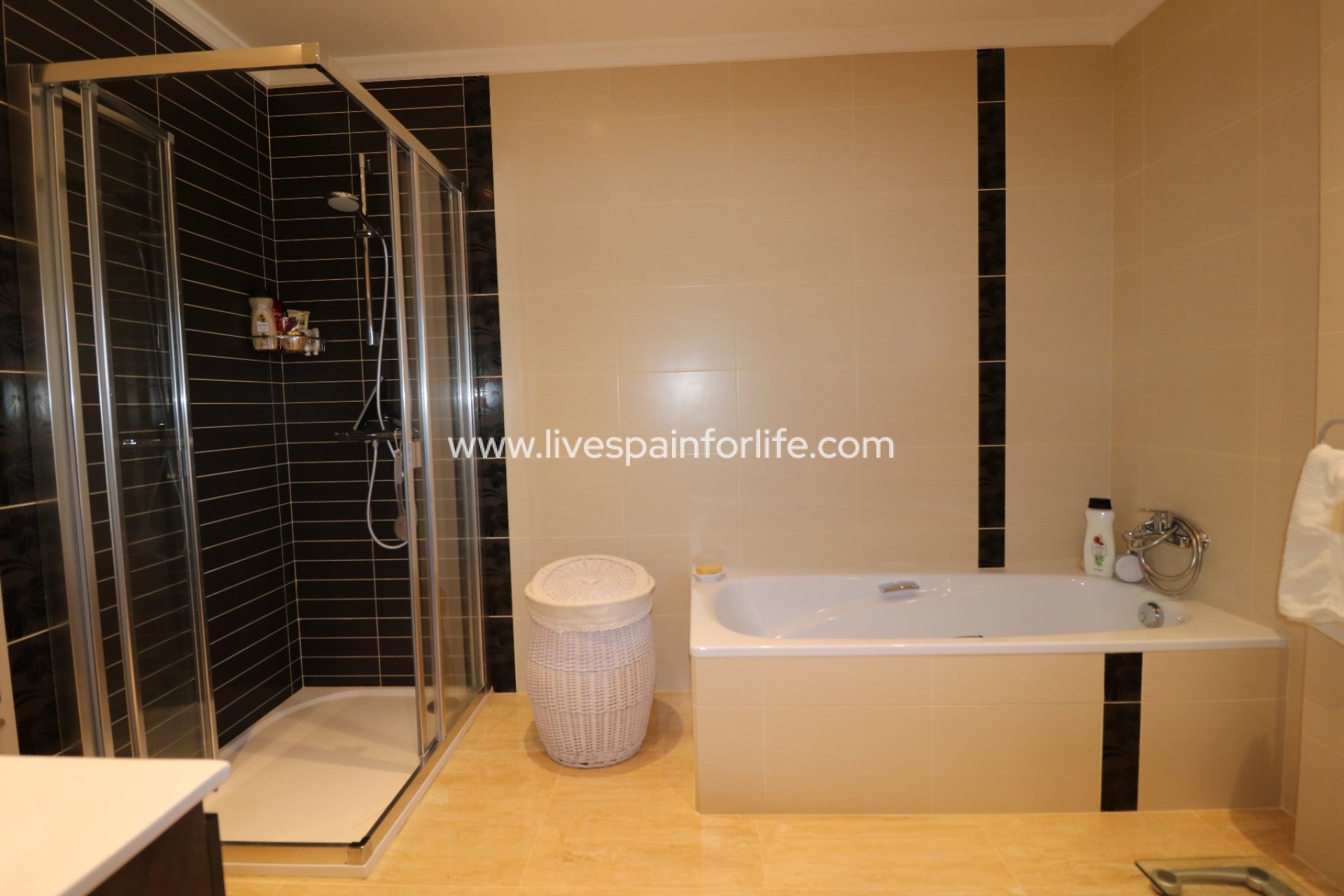 Resale - Country Property -
Albatera