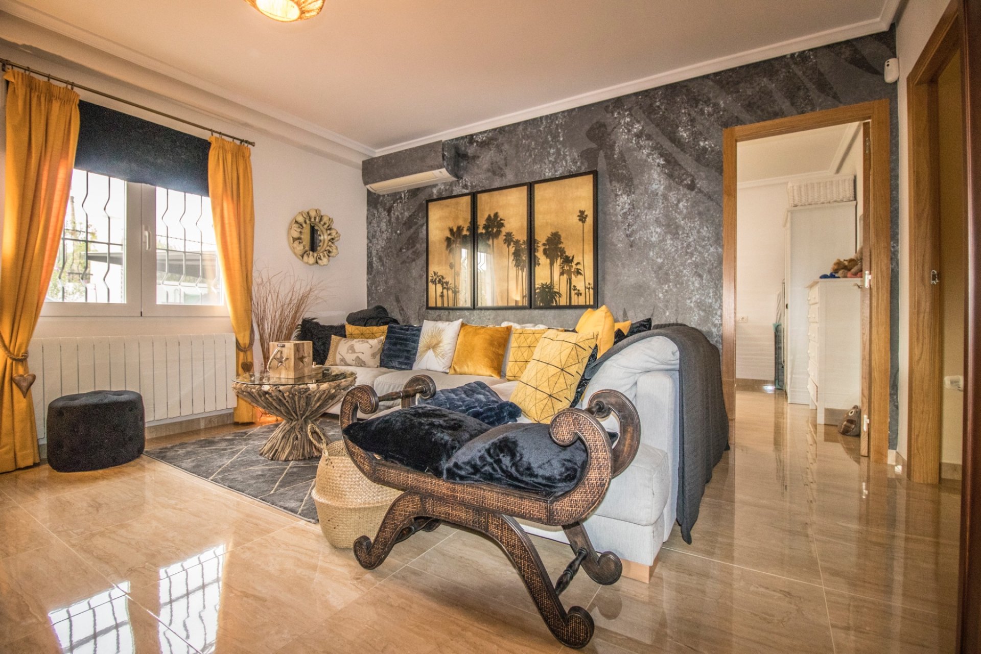 Resale - Country Property -
Albatera