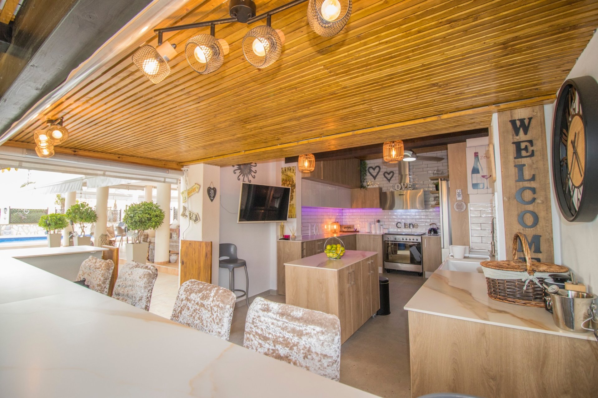 Resale - Country Property -
Albatera