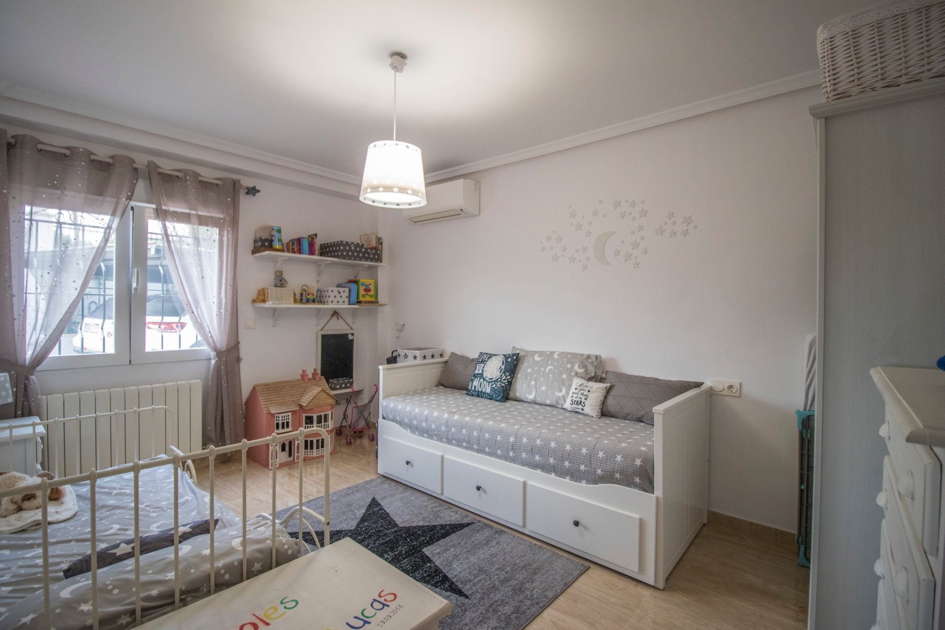 Resale - Country Property -
Albatera