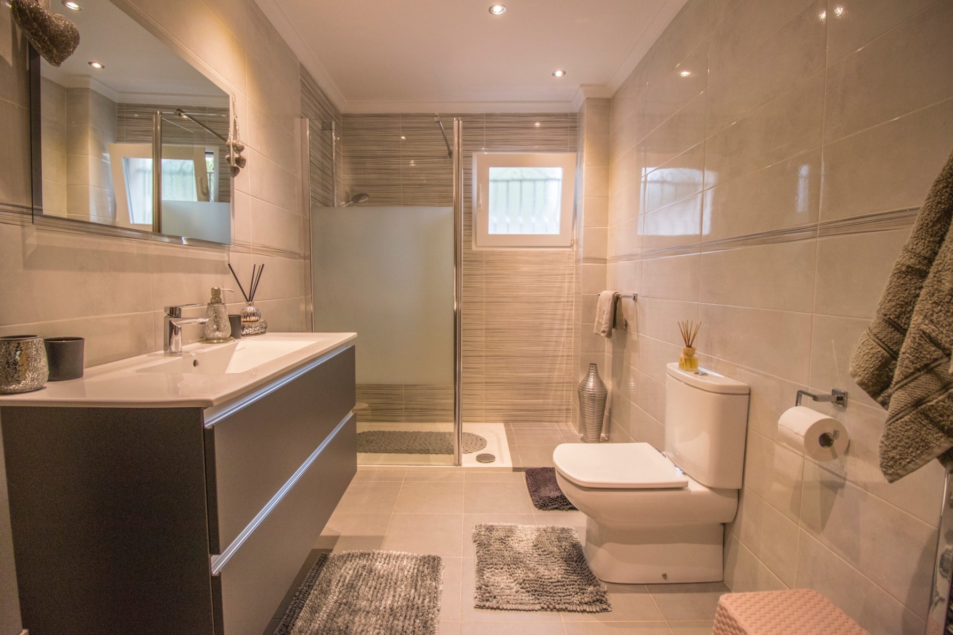 Resale - Country Property -
Albatera