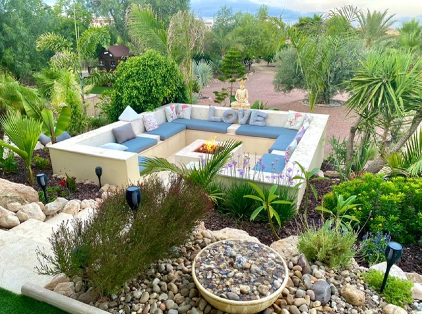 Resale - Country Property -
Albatera