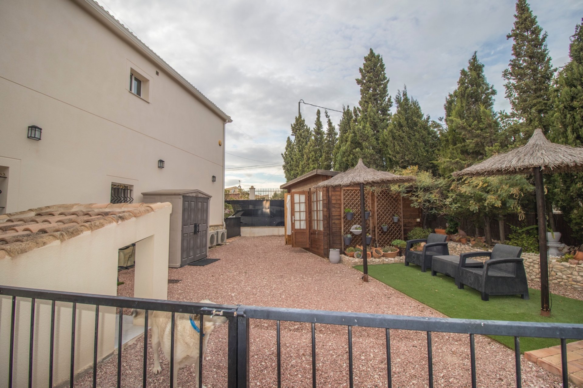 Resale - Country Property -
Albatera