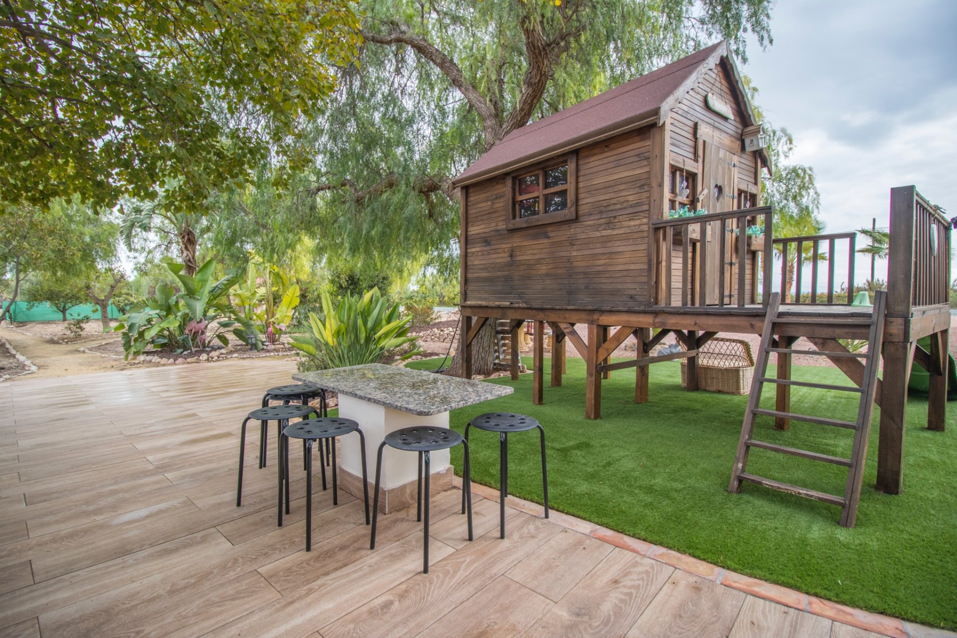 Resale - Country Property -
Albatera